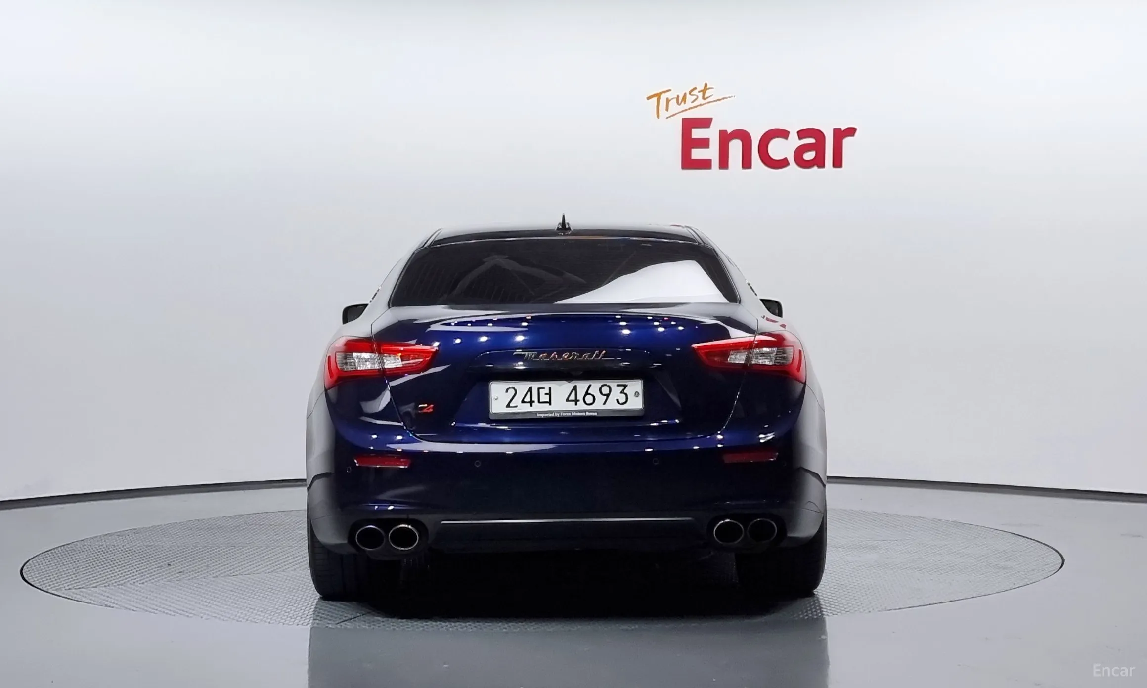 Maserati Ghibli превью 4