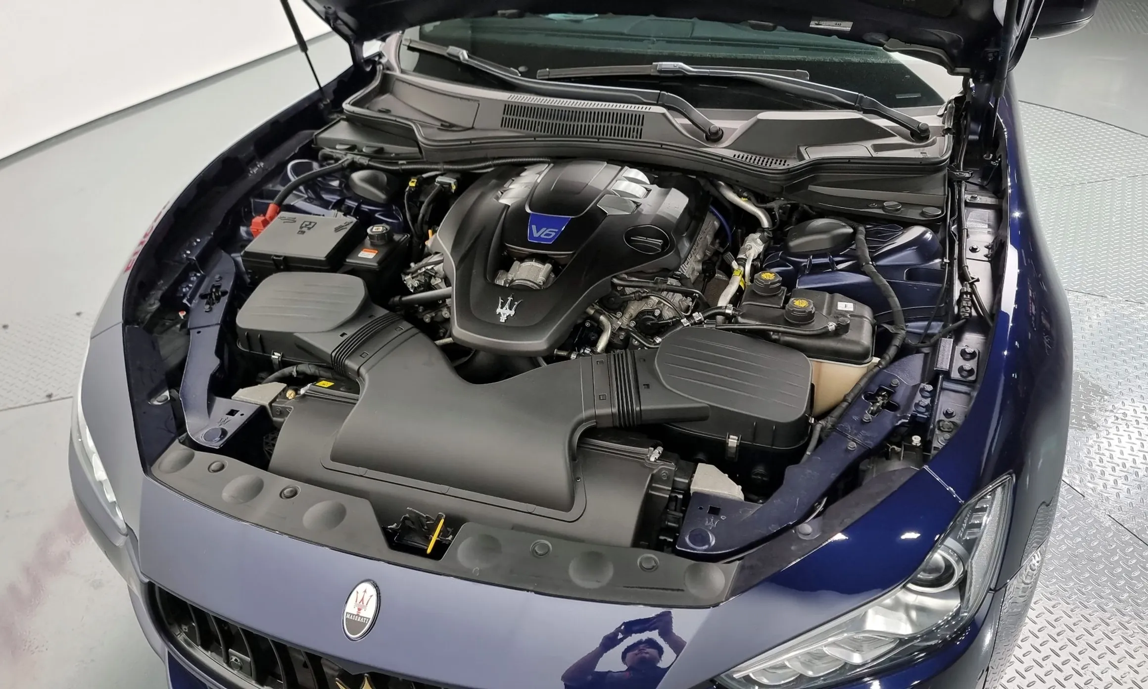 Maserati Ghibli превью 6
