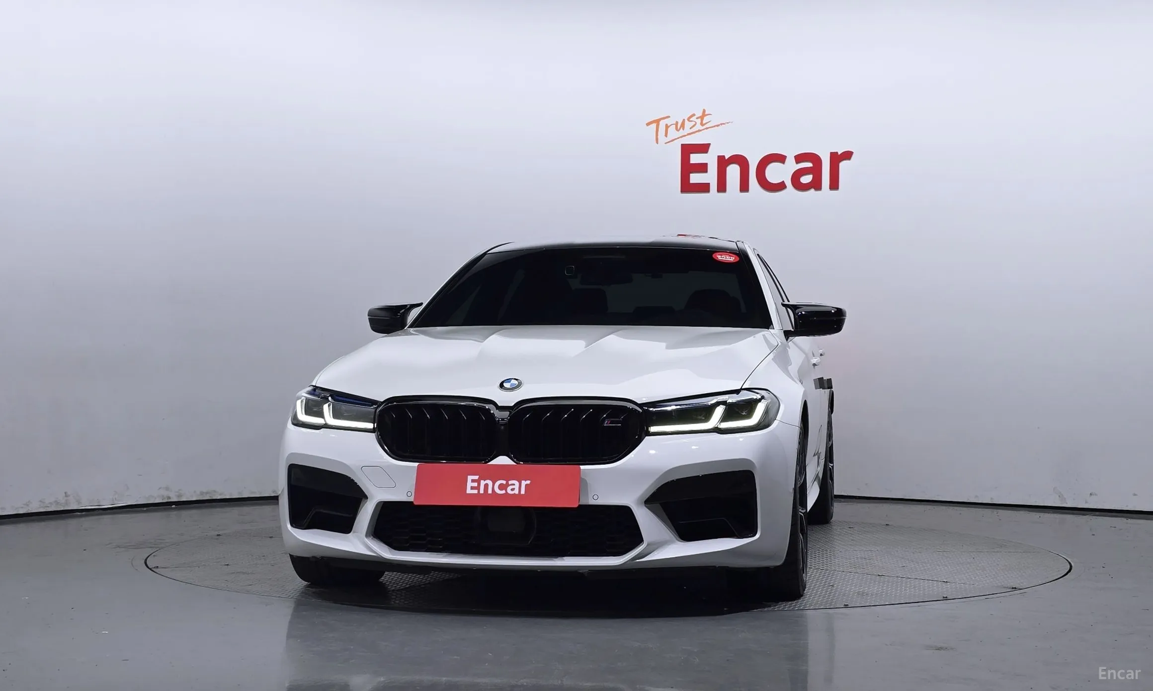 BMW M5 (F90)