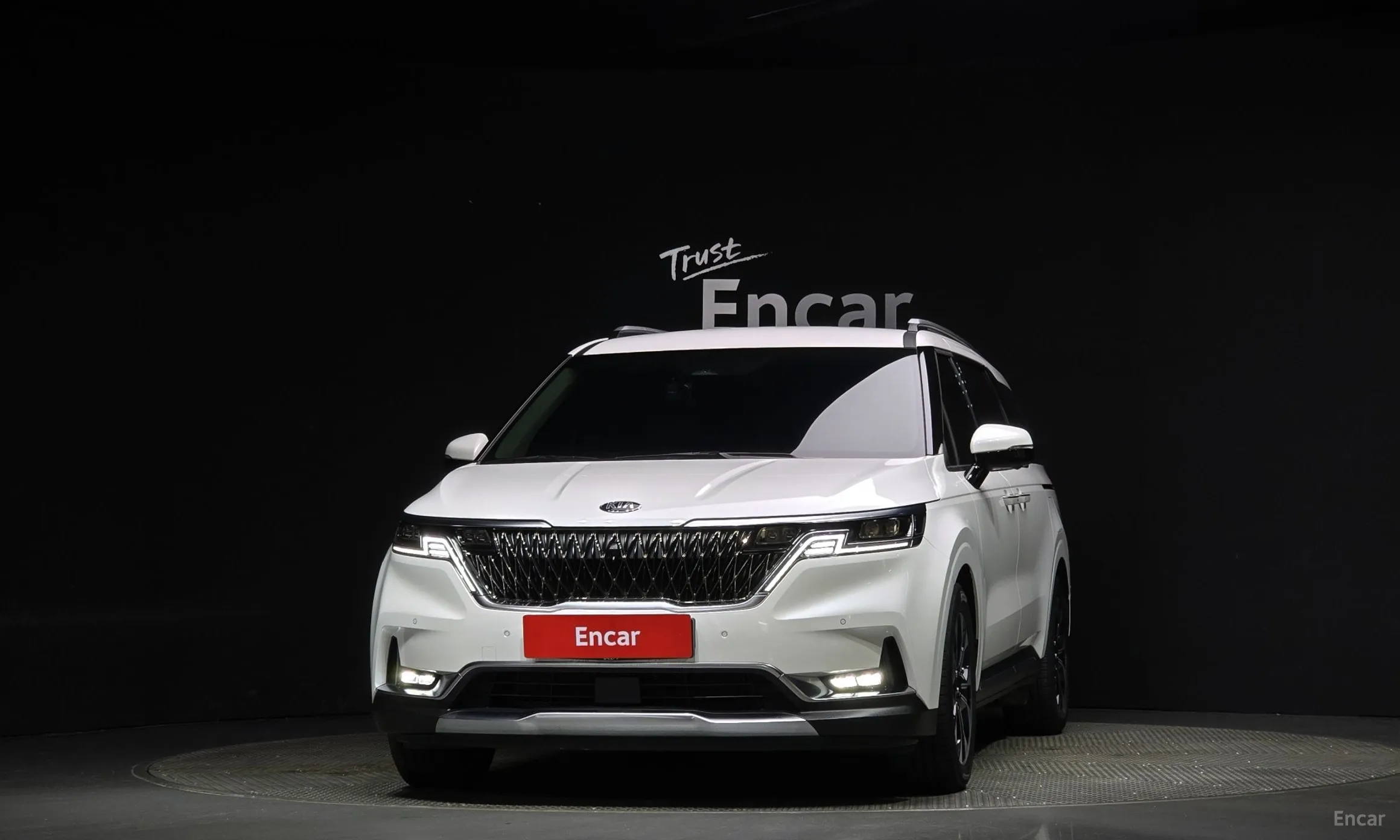 Kia Carnival Gen 4 превью 2
