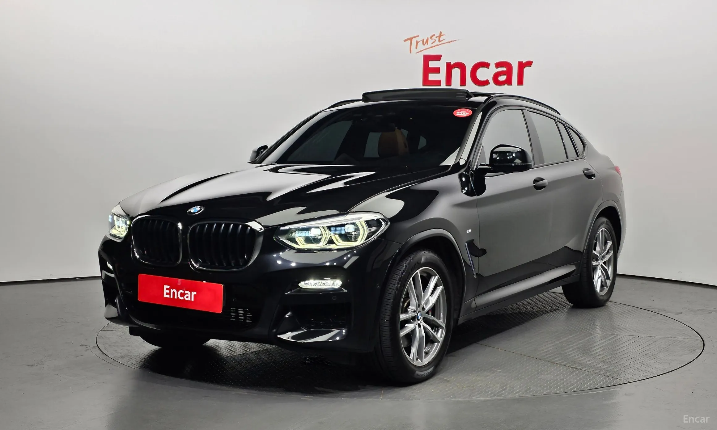 X4 (G02)