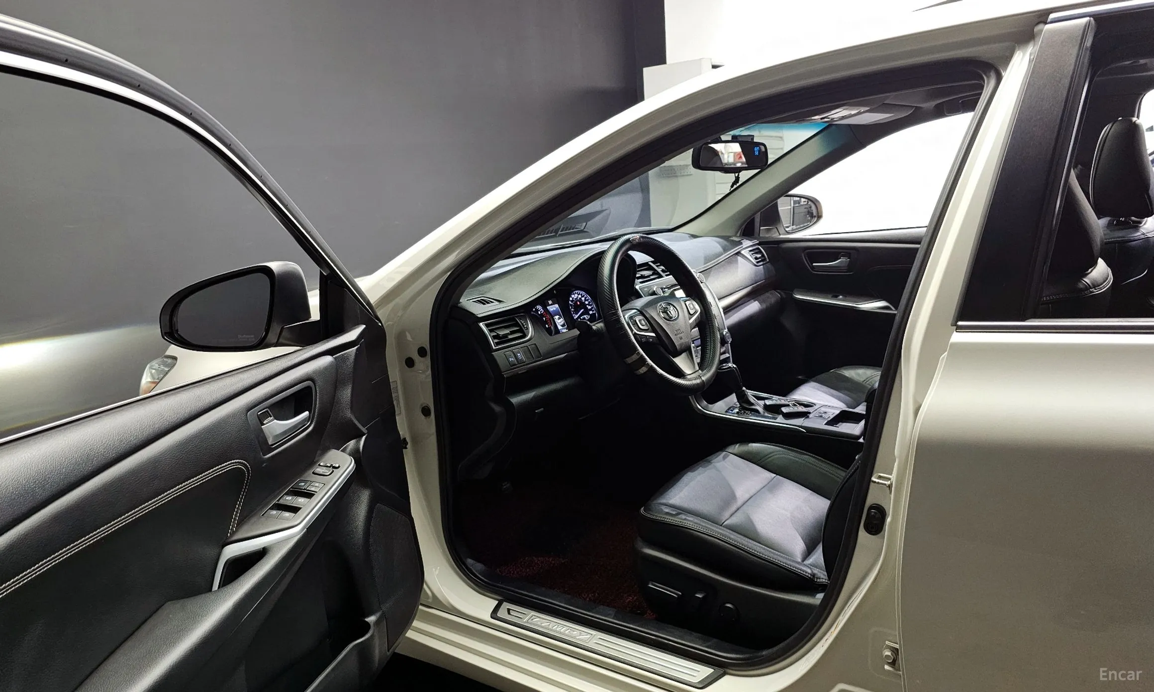 Toyota New Camry превью 10