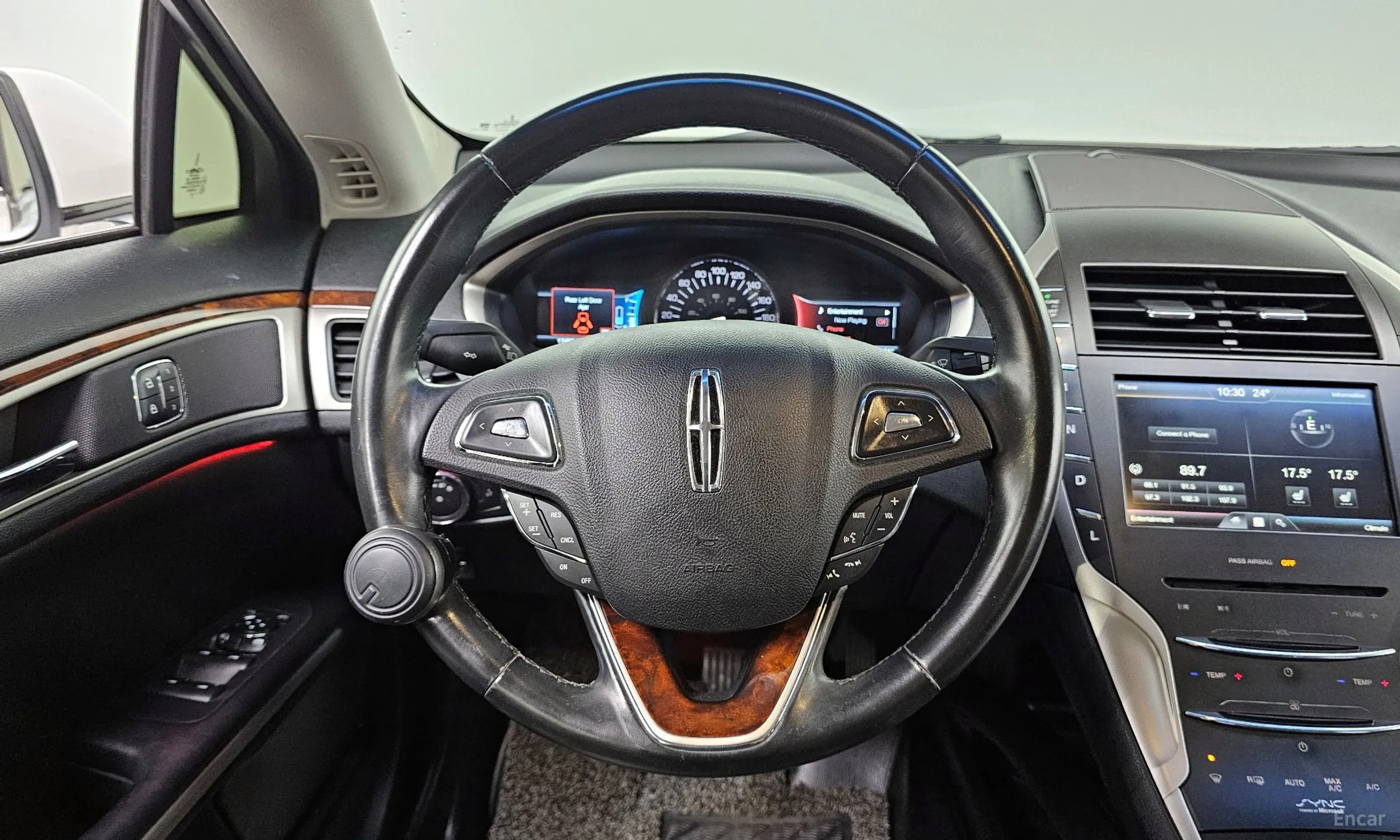 Lincoln New MKZ превью 12