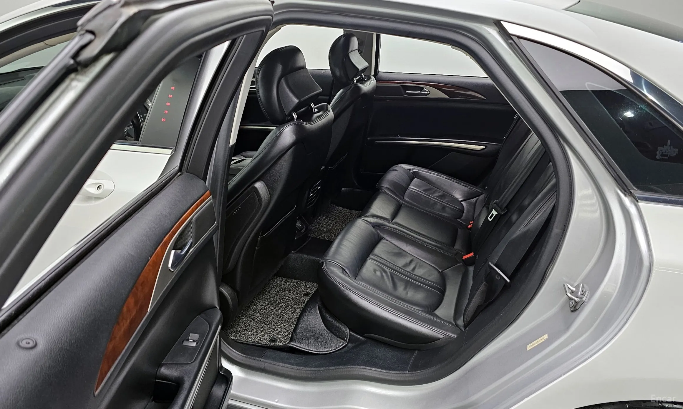Lincoln New MKZ превью 18