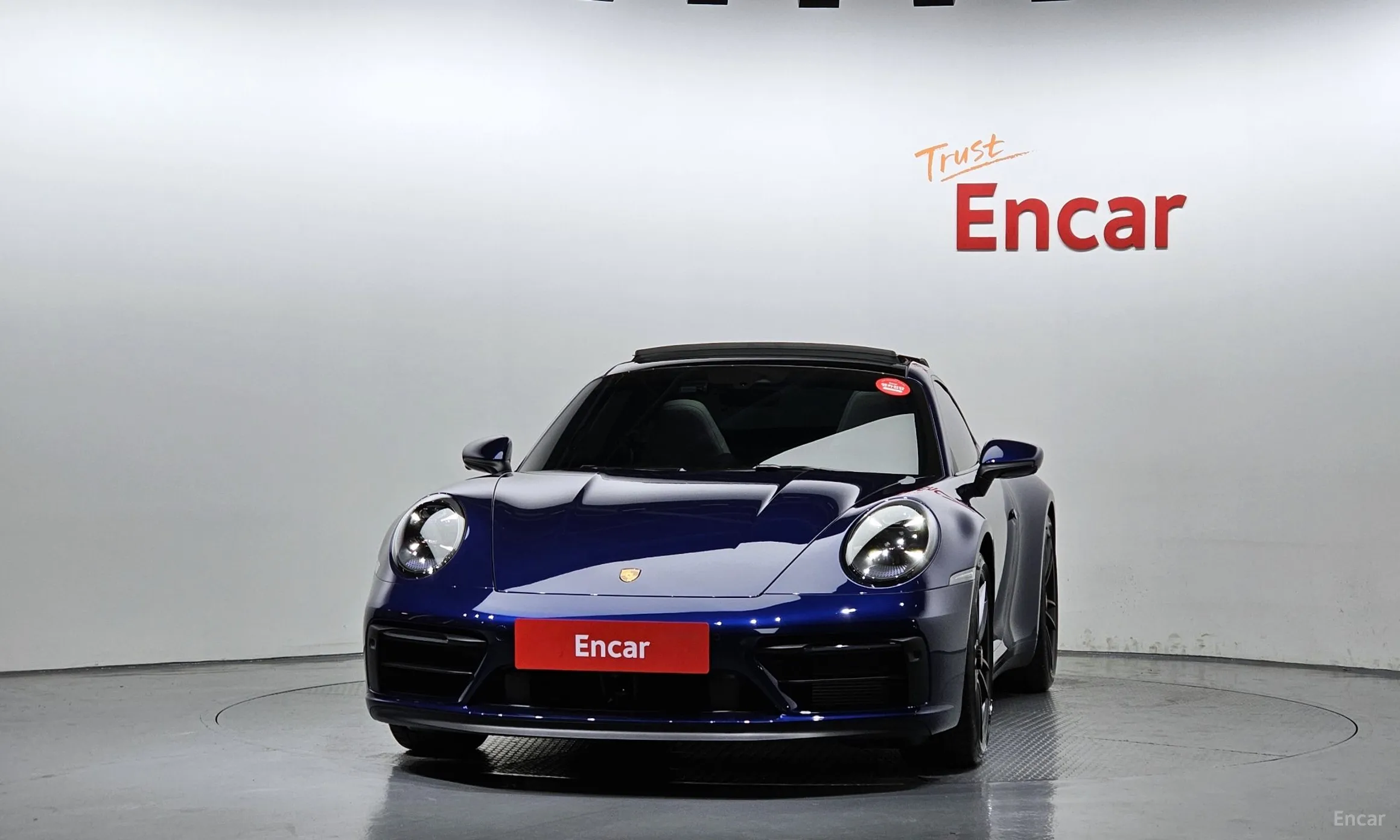 Porsche 911 (992) превью 2