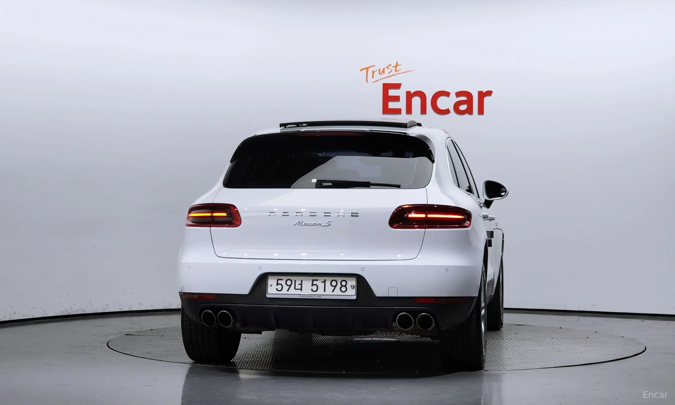 Porsche Macan превью 3
