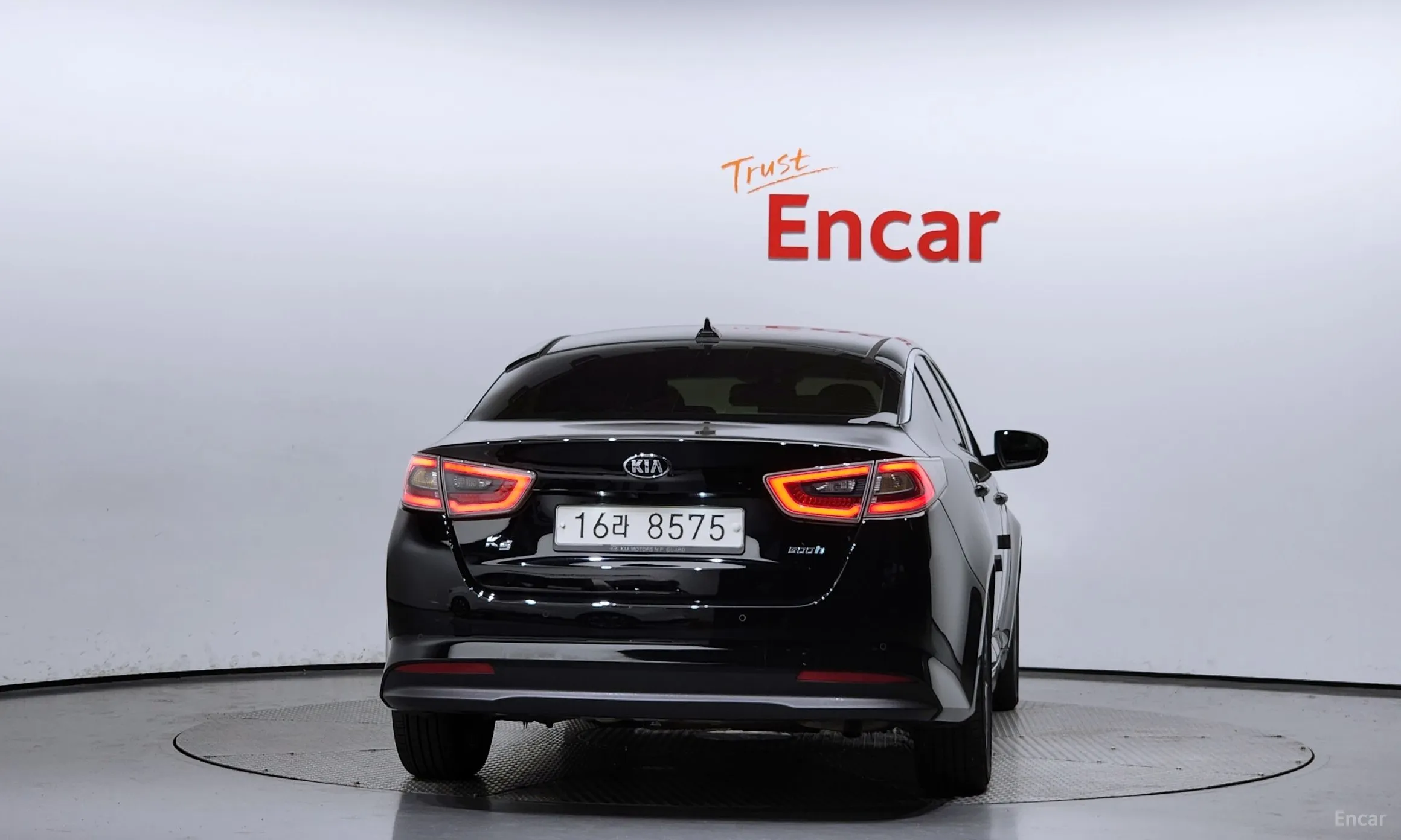 Kia K5 Hybrid превью 3