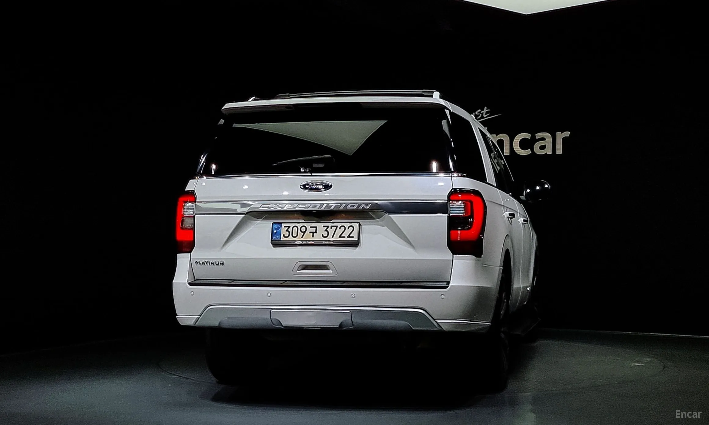 Ford Expedition превью 4