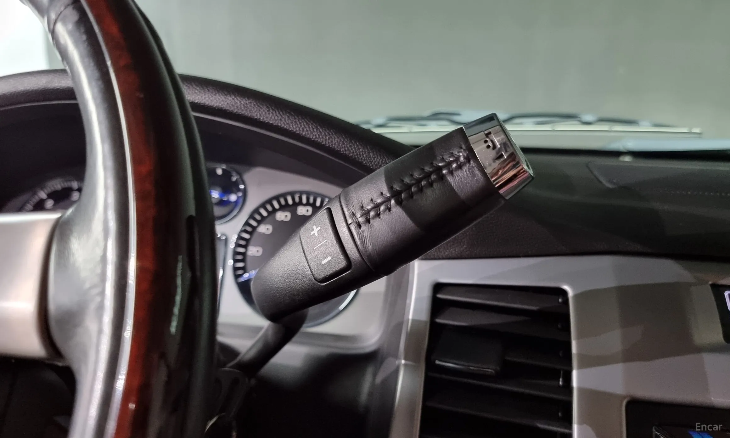 Cadillac Escalade превью 9