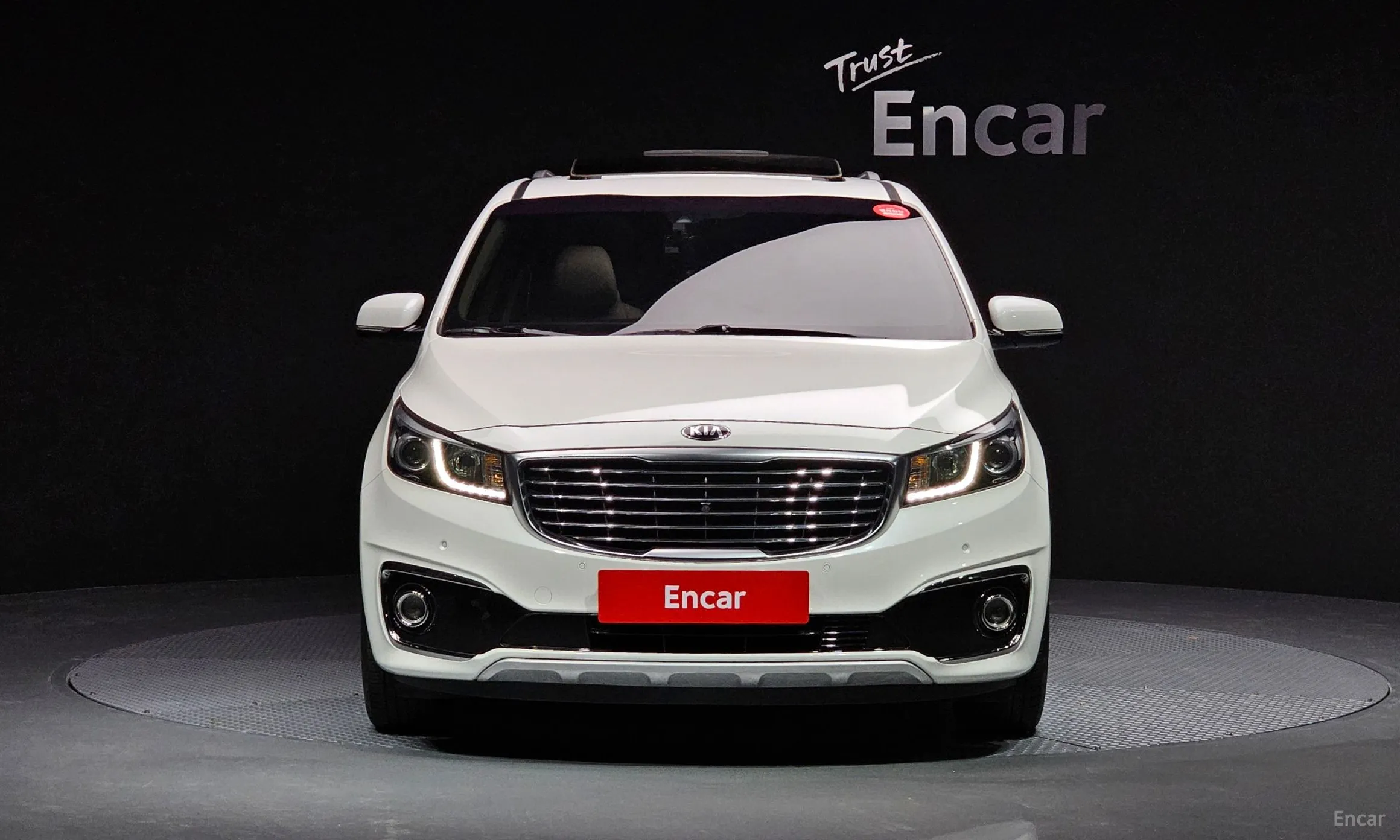 Kia Carnival превью 3