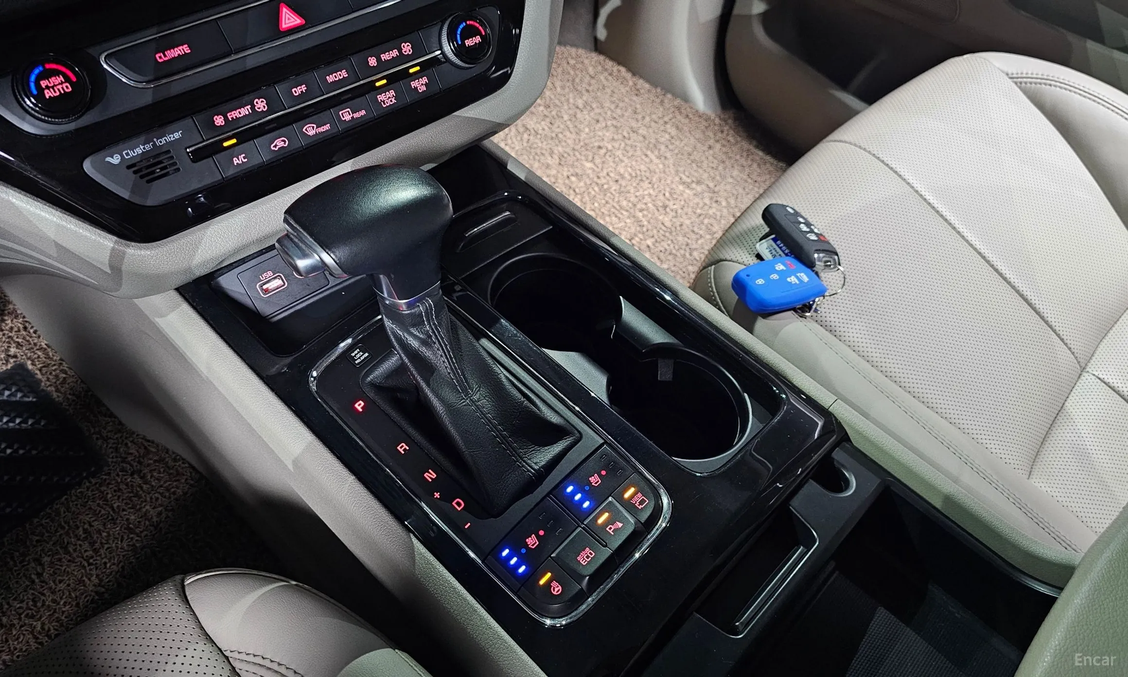 Kia Carnival превью 9
