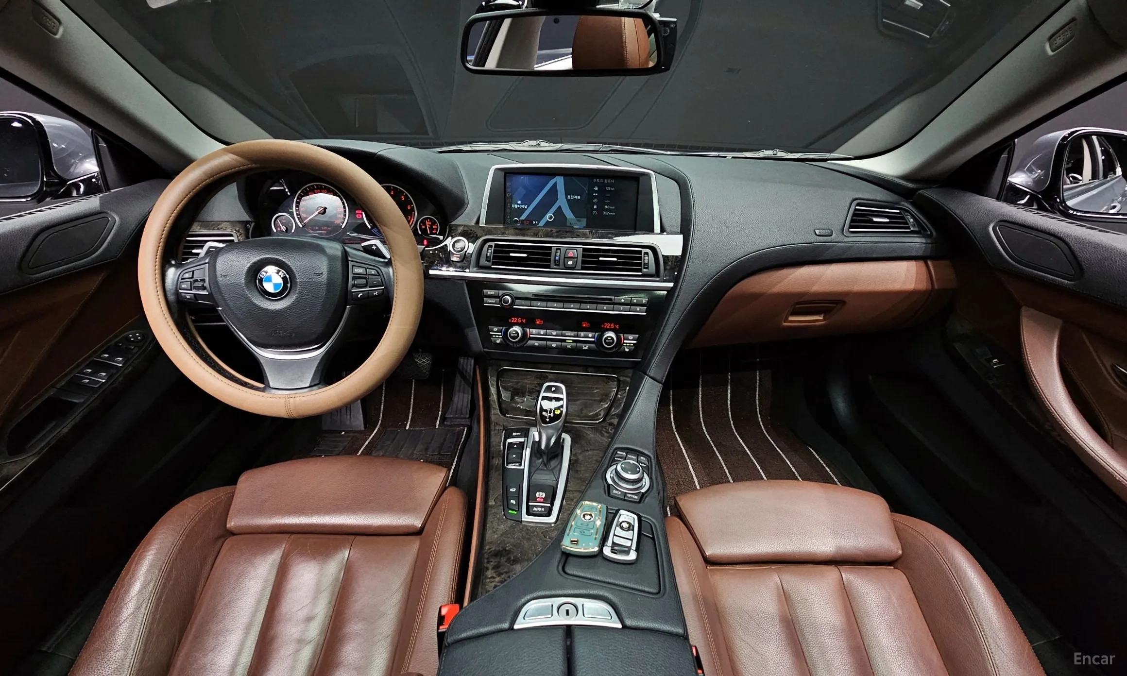 BMW 6 Series (F12) превью 4