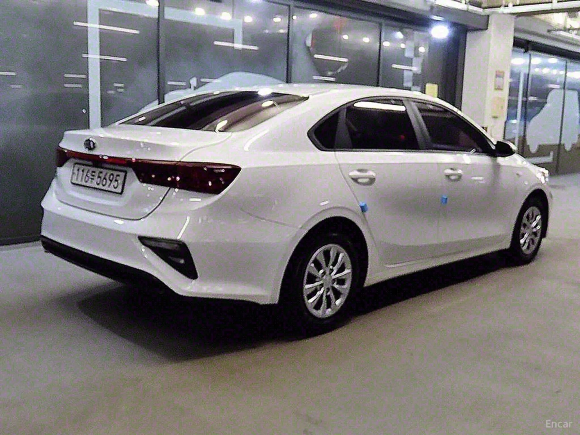 Kia K3 превью 3