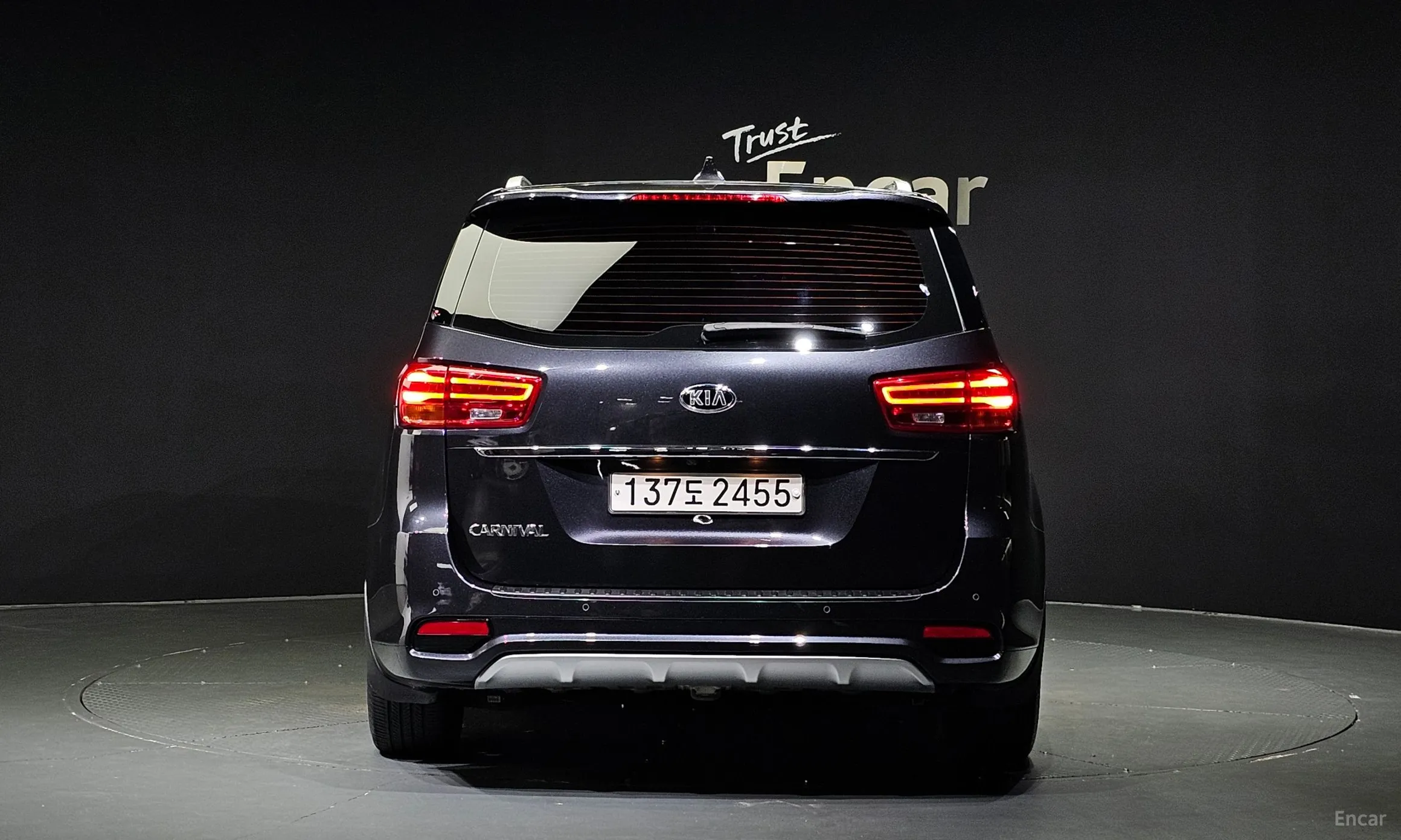 Kia Carnival превью 3