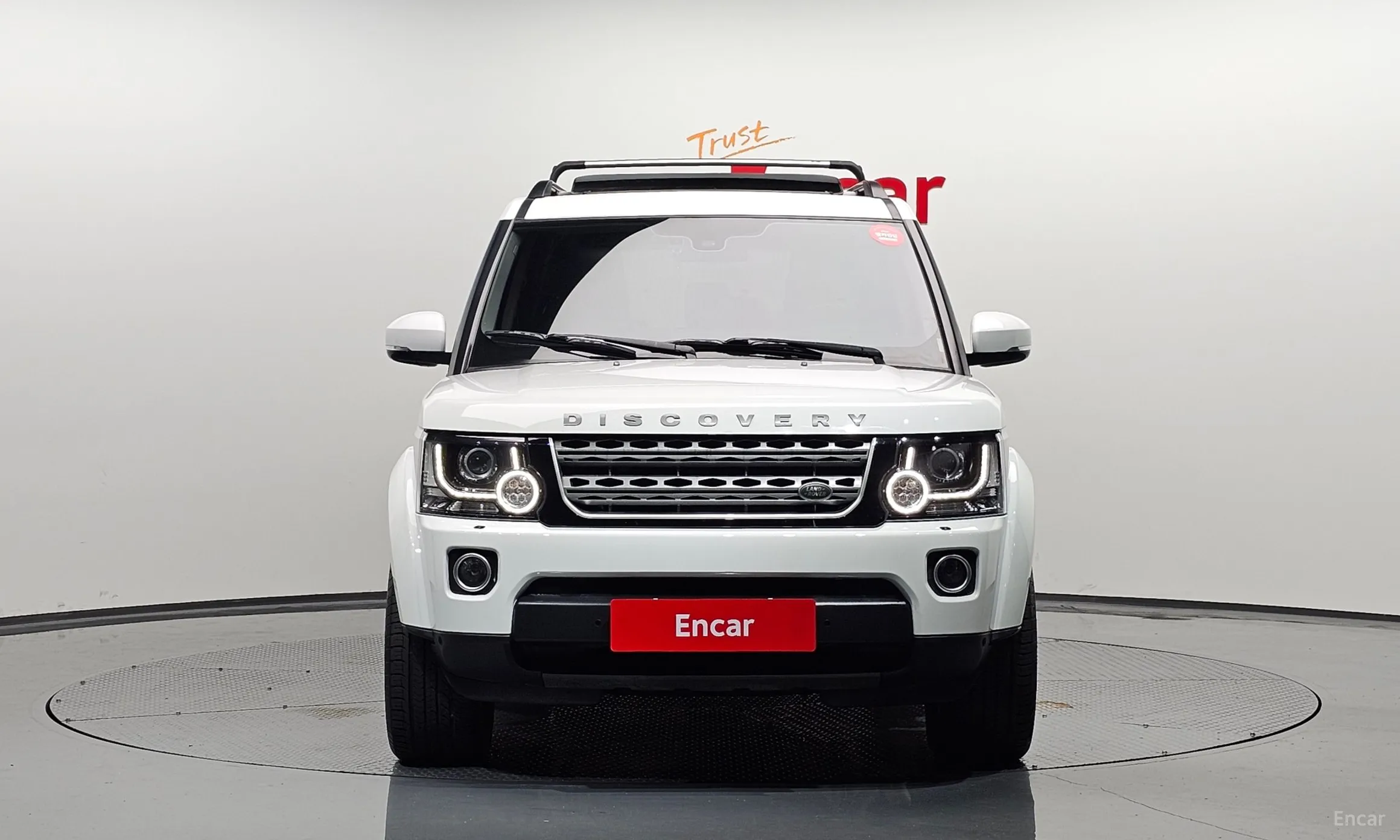 Land Rover Discovery 4 превью 2