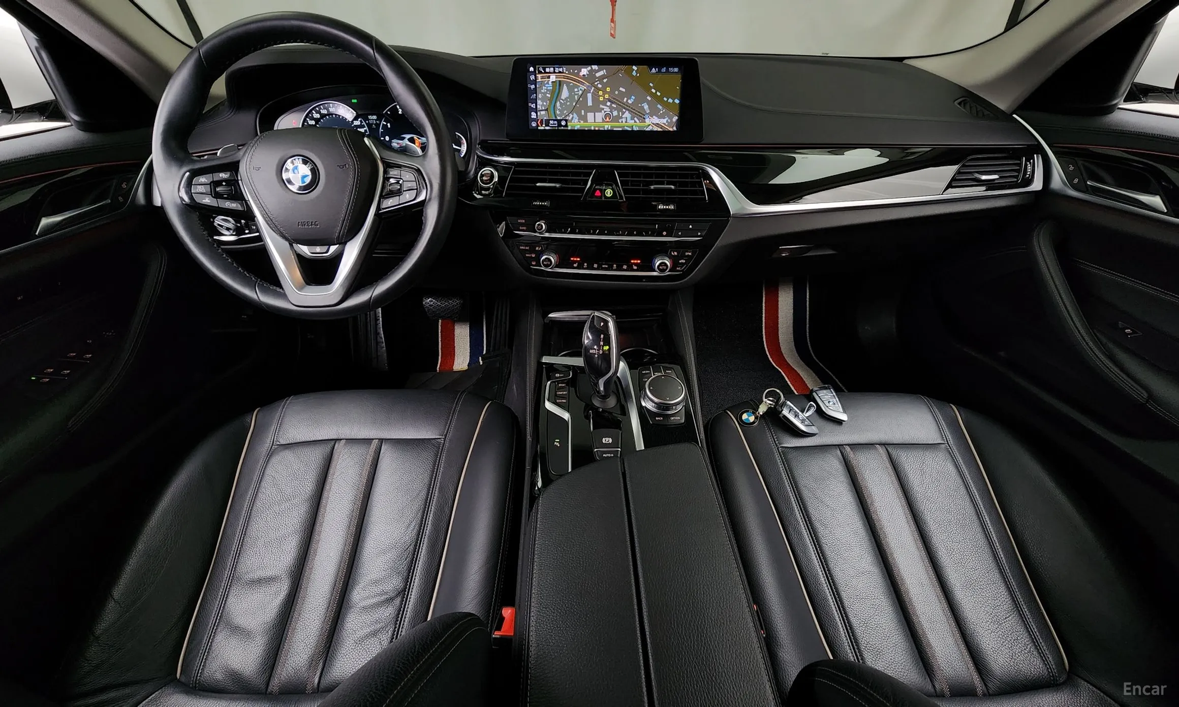 BMW 5 Series (G30) превью 4