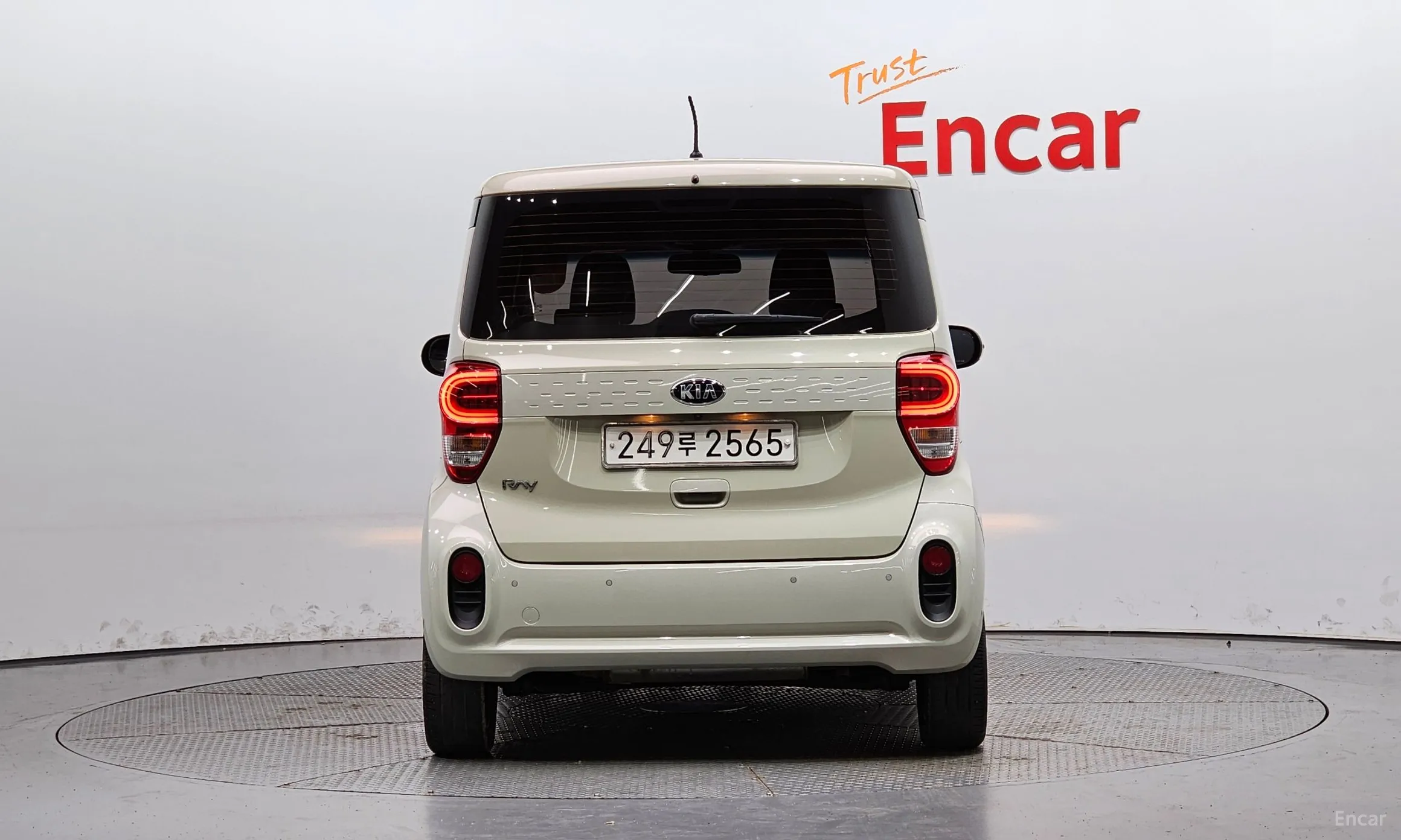 Kia Ray превью 3