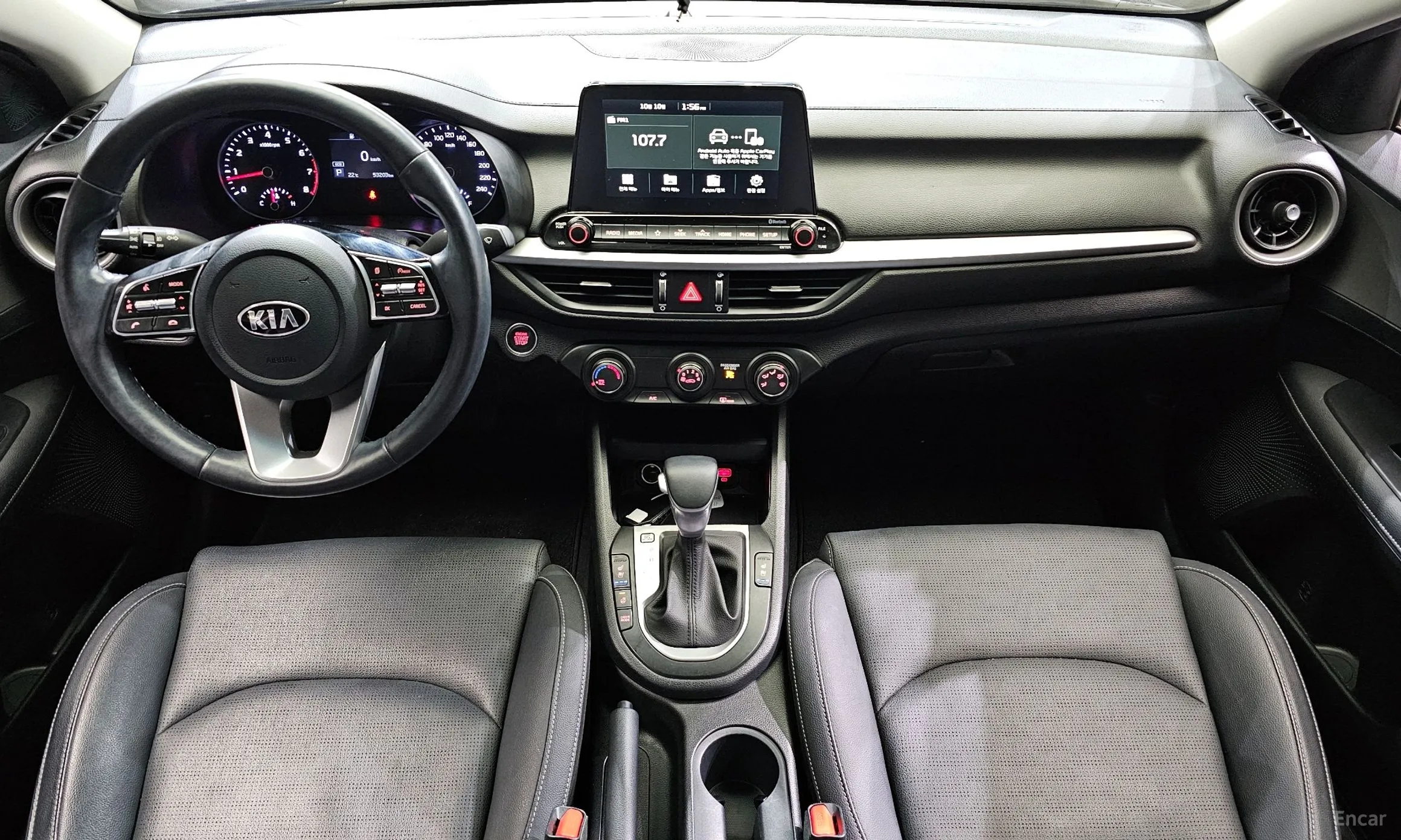 Kia K3 превью 4