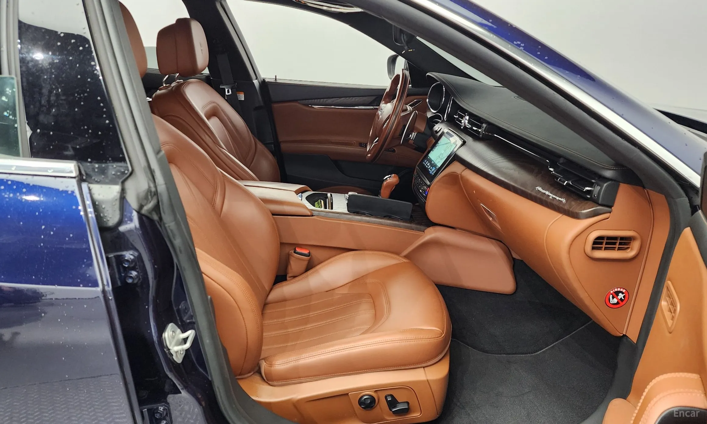 Maserati Quattroporte превью 11