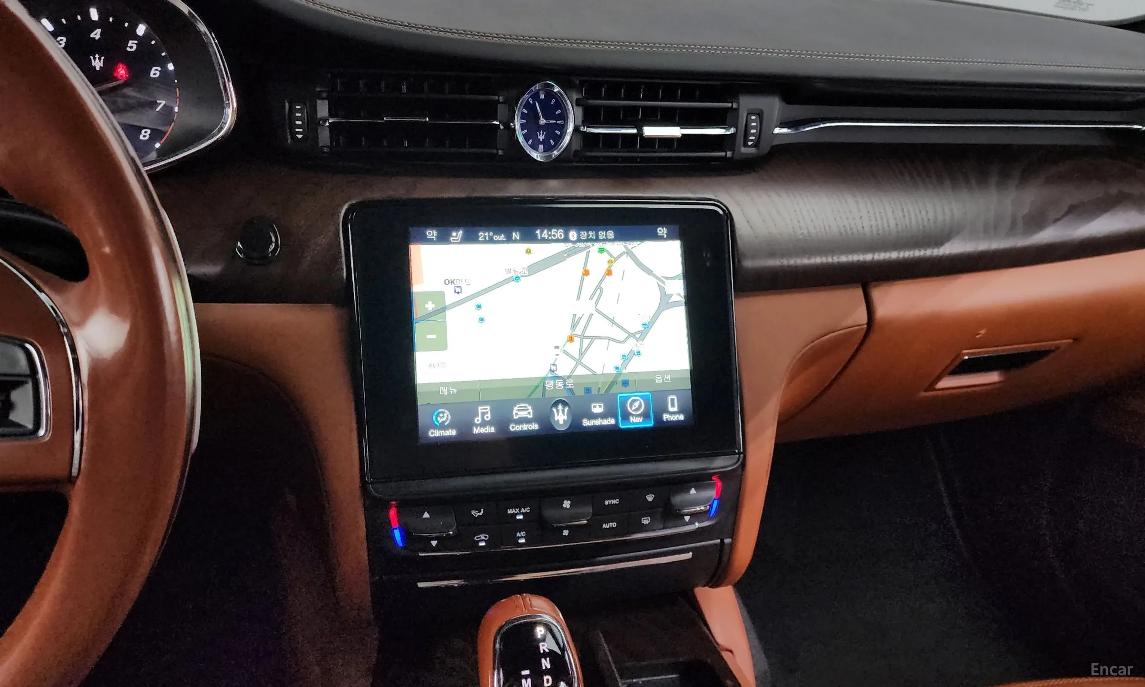 Maserati Quattroporte превью 14