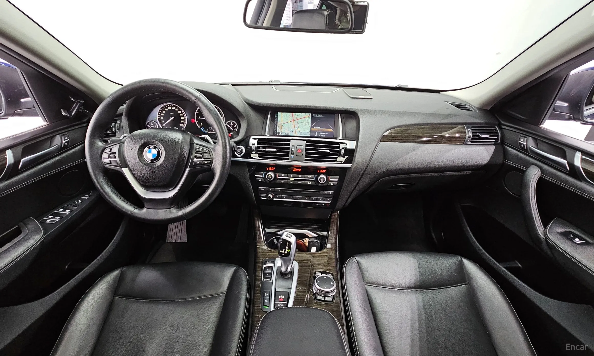 BMW X4 (F26) превью 4