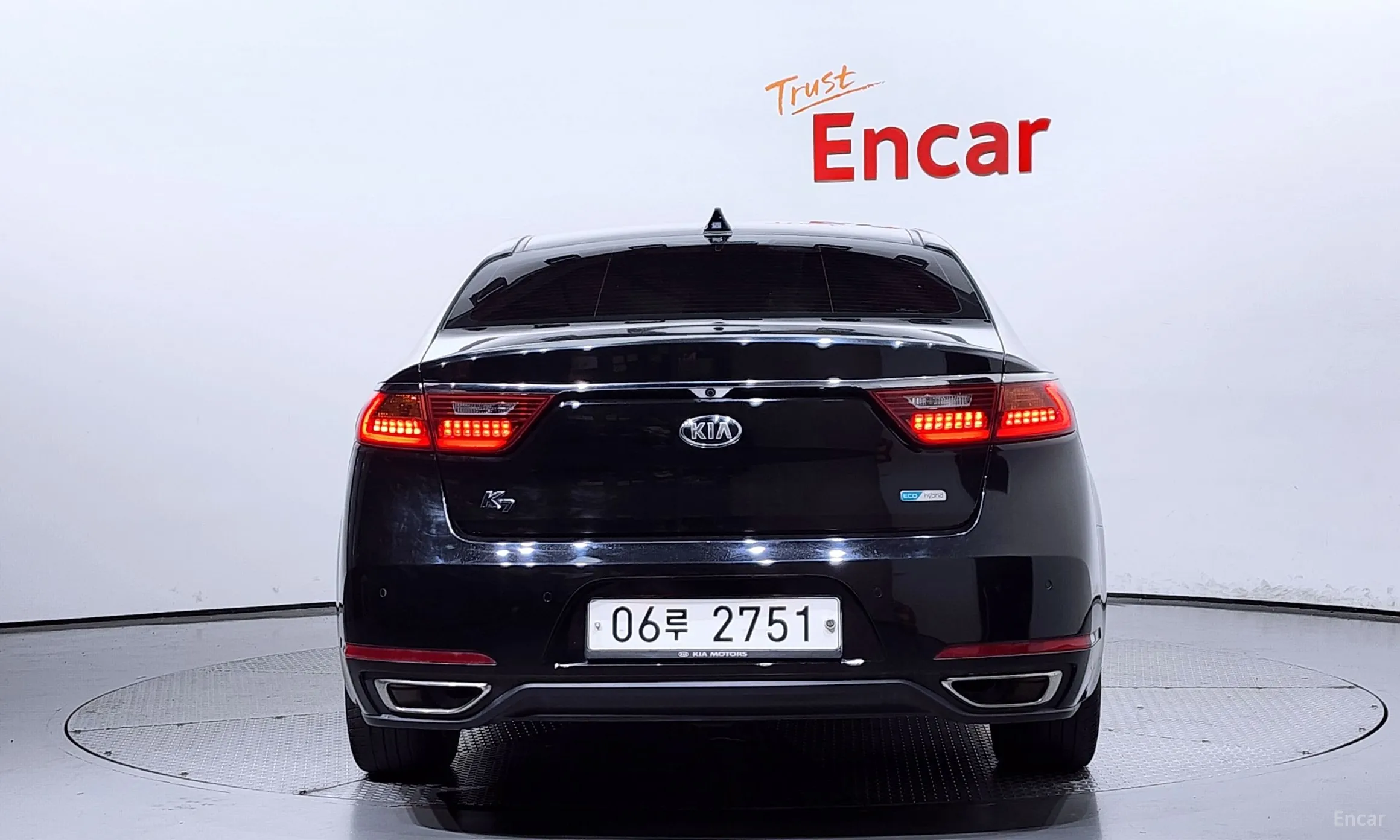 Kia K7 Hybrid превью 3