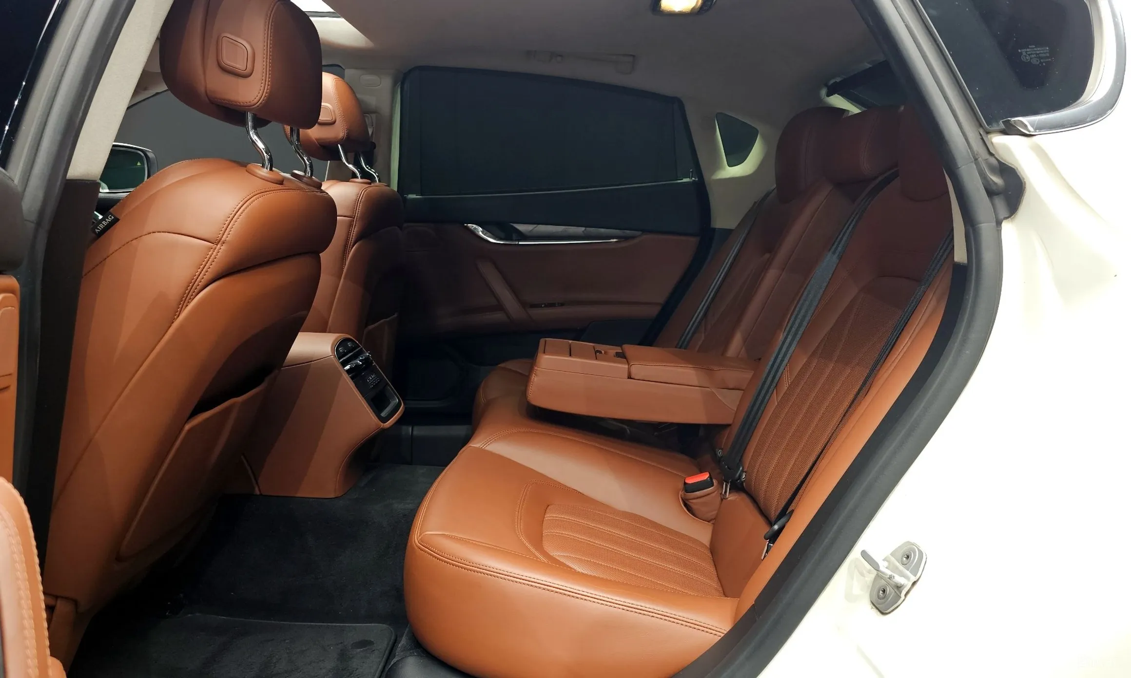Maserati Quattroporte превью 12
