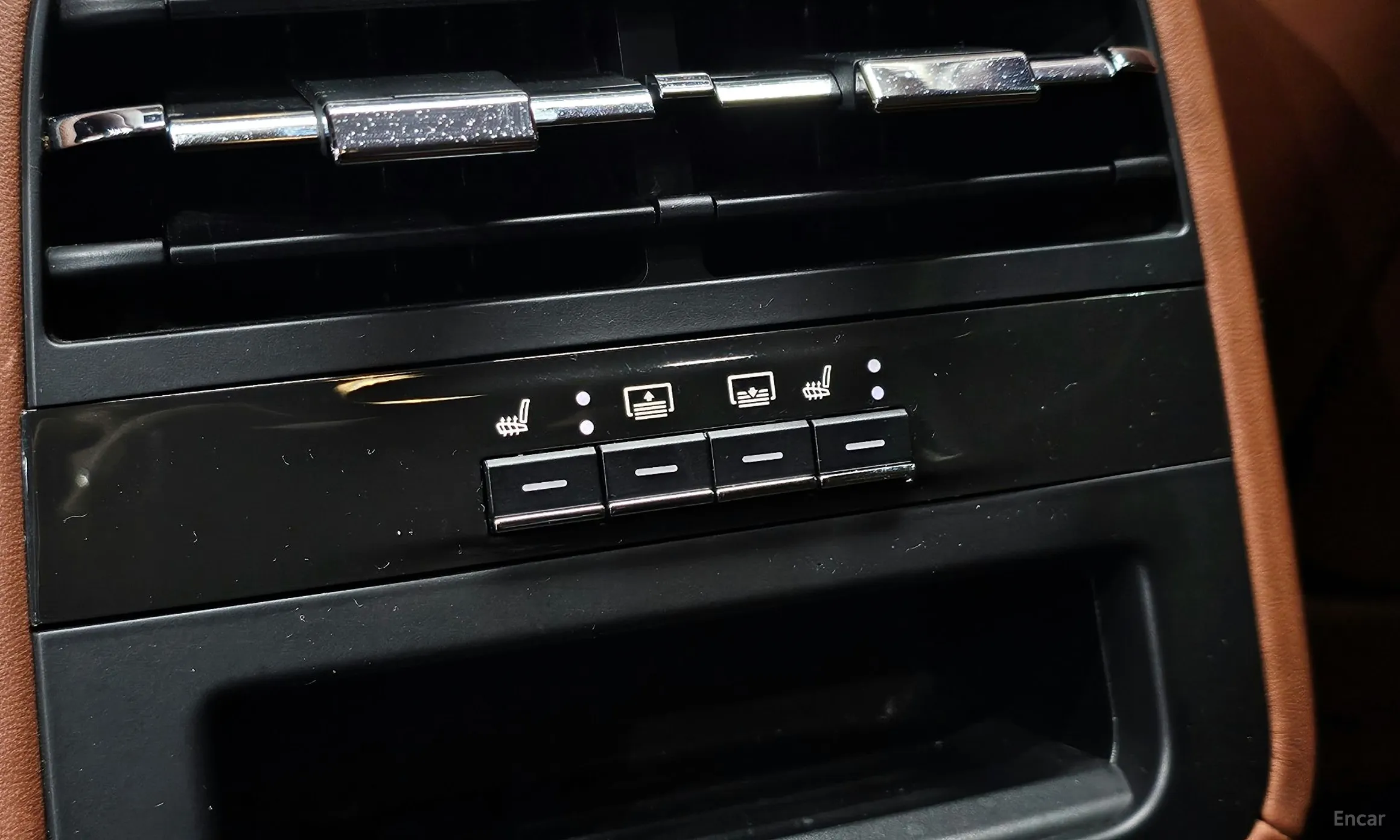 Maserati Quattroporte превью 17
