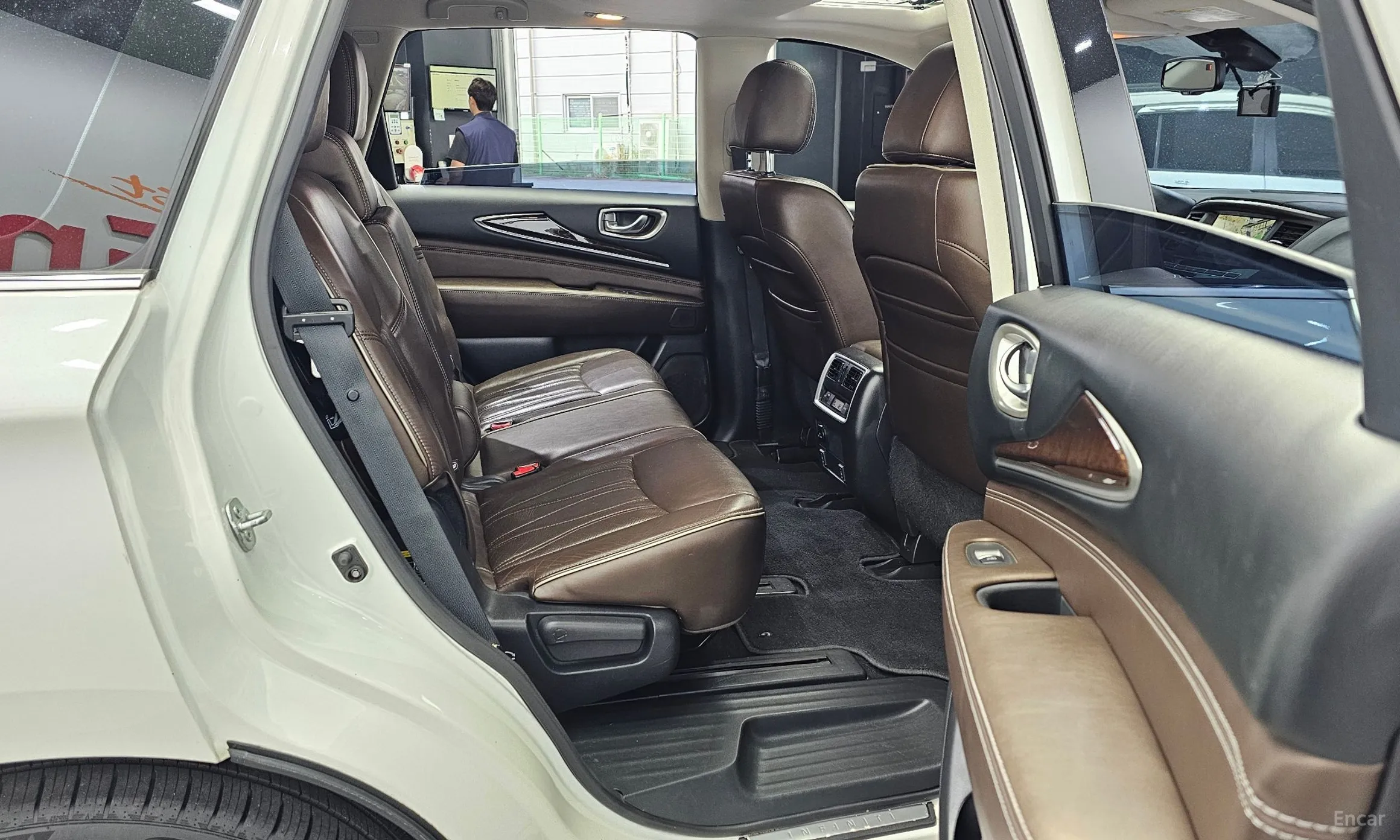 Infiniti QX60 превью 12