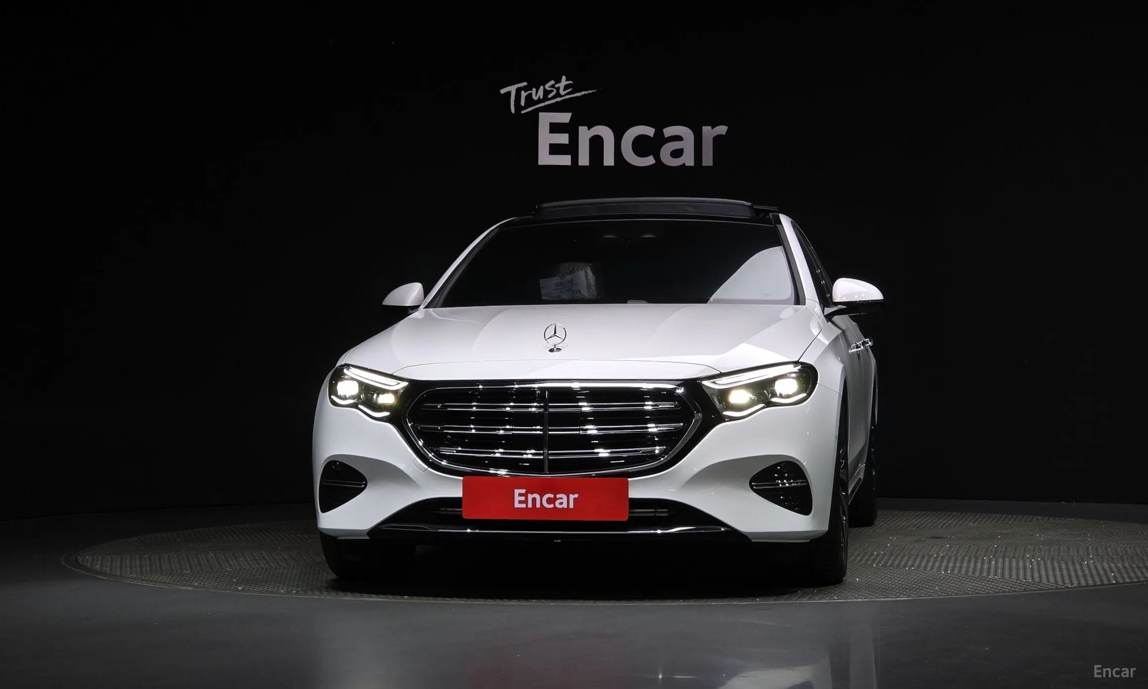 Mercedes Benz E-Class W214