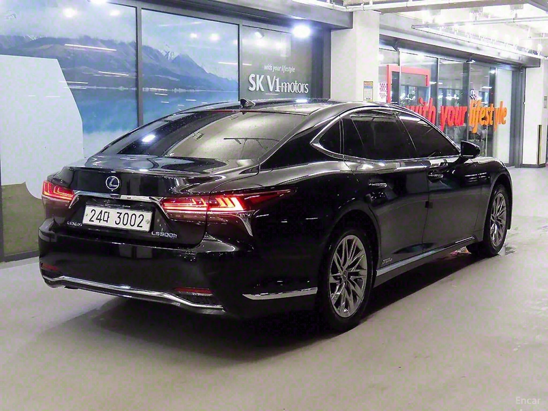 Lexus LS500h Gen 5 превью 5