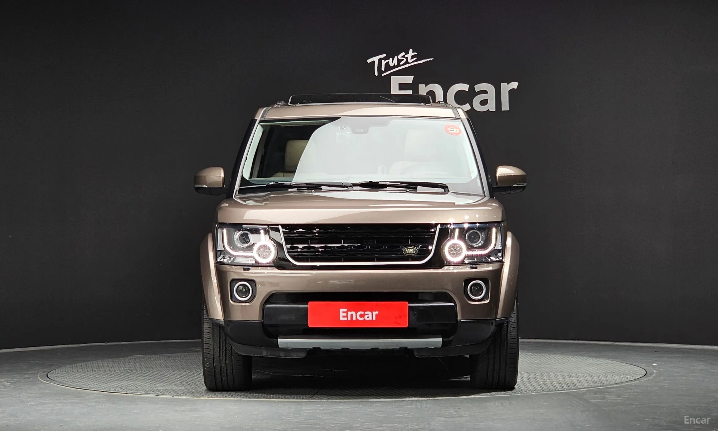 Land Rover Discovery 4 превью 2