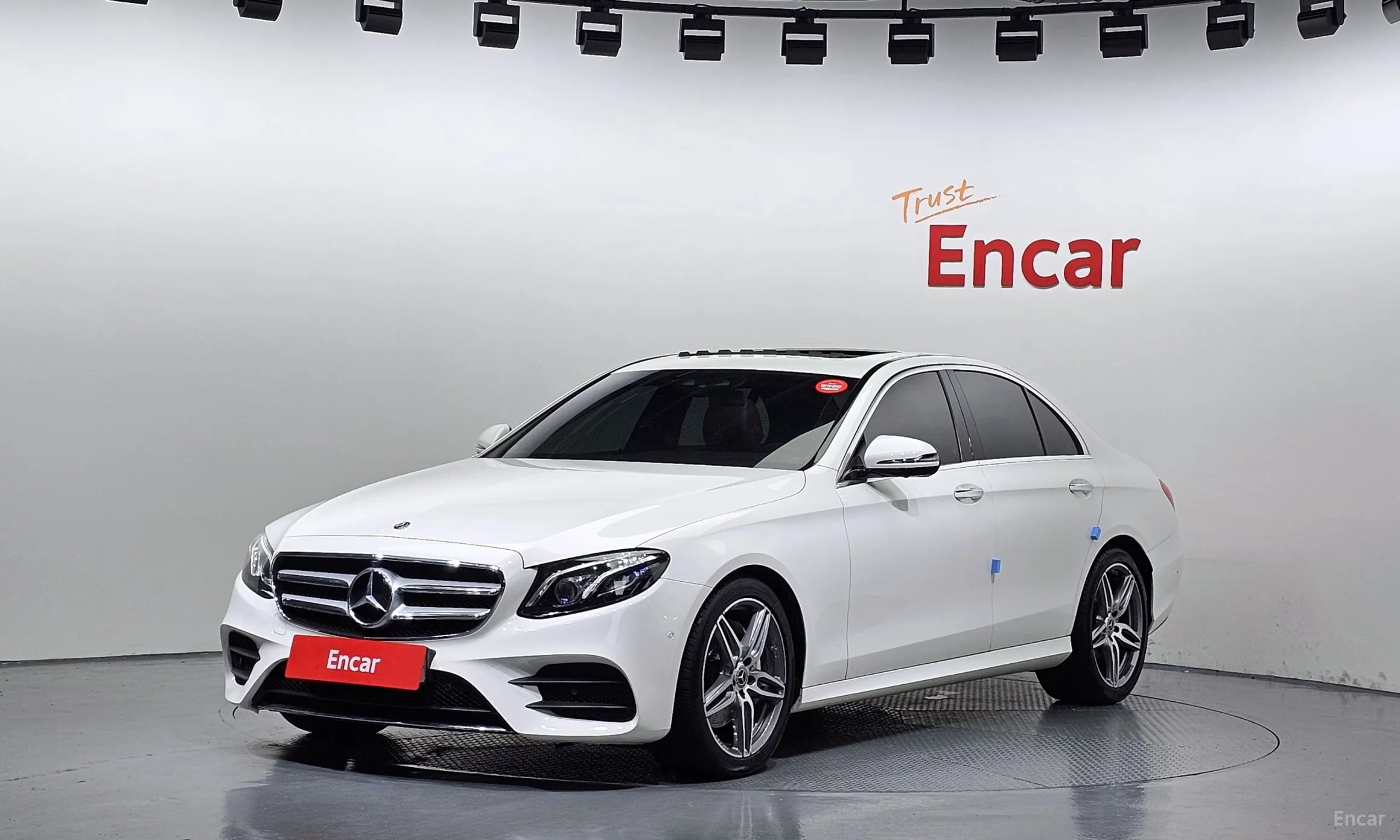 Mercedes Benz E-Class W213
