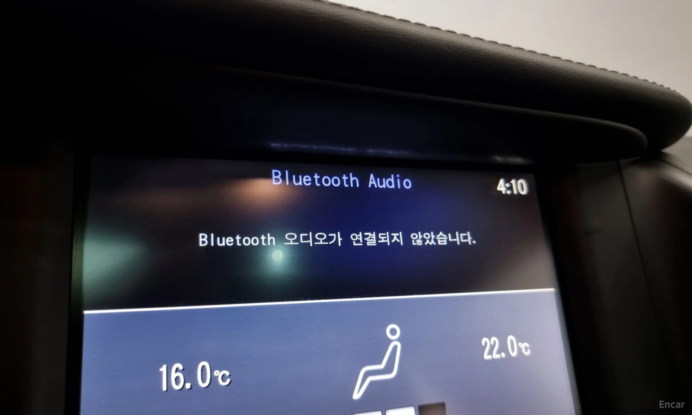 Infiniti Q30 превью 16