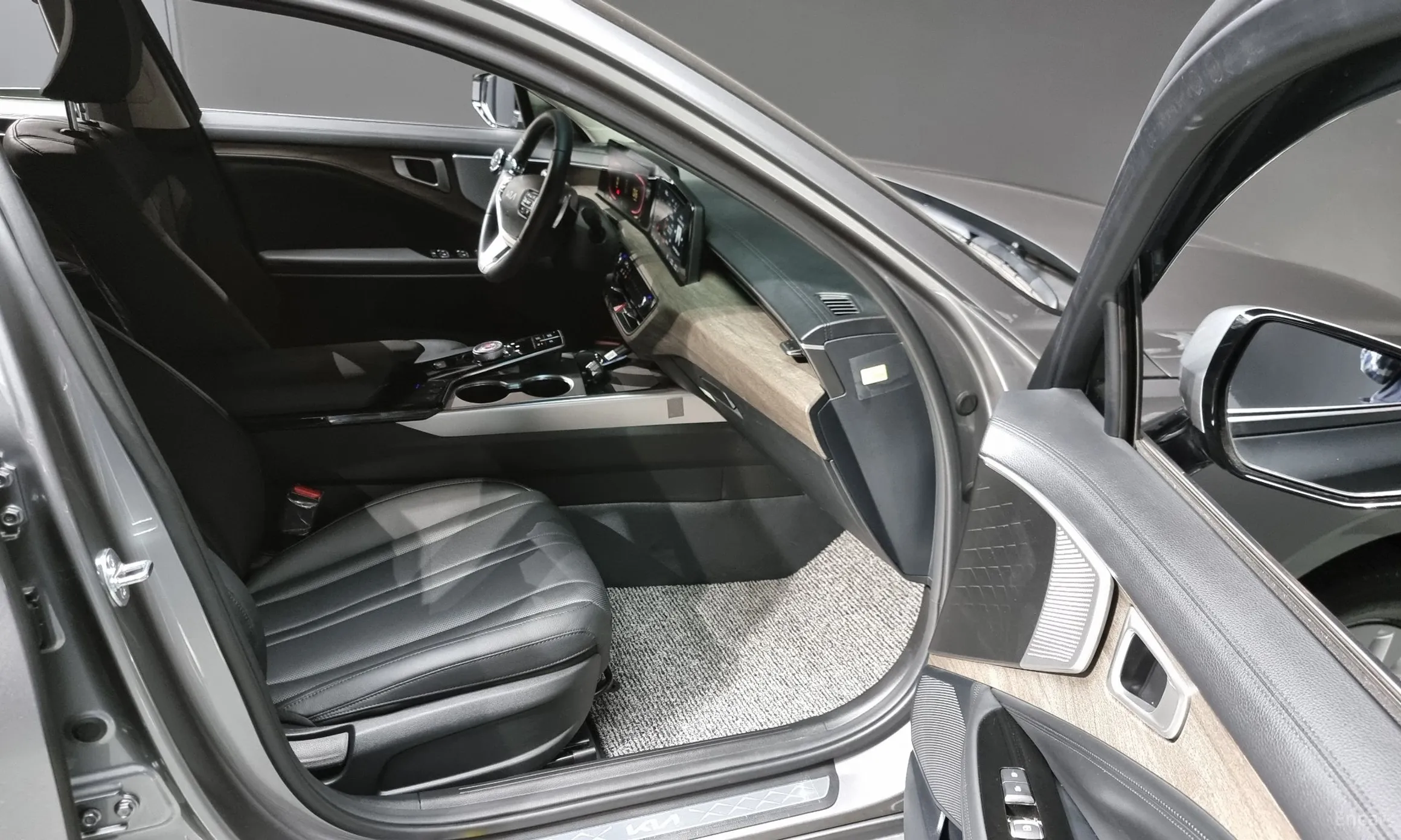 Kia K8 превью 10