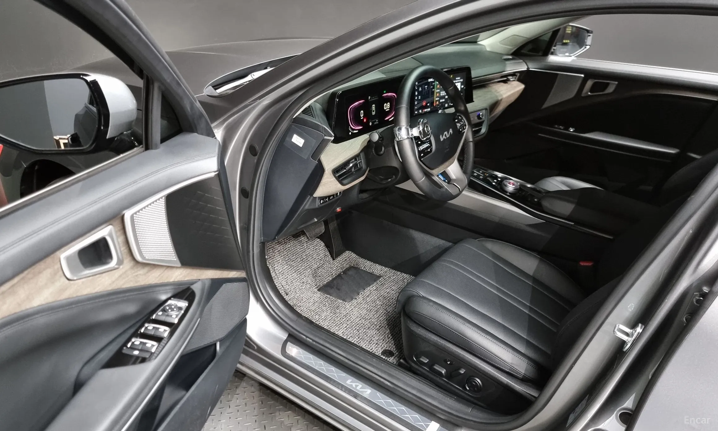 Kia K8 превью 11