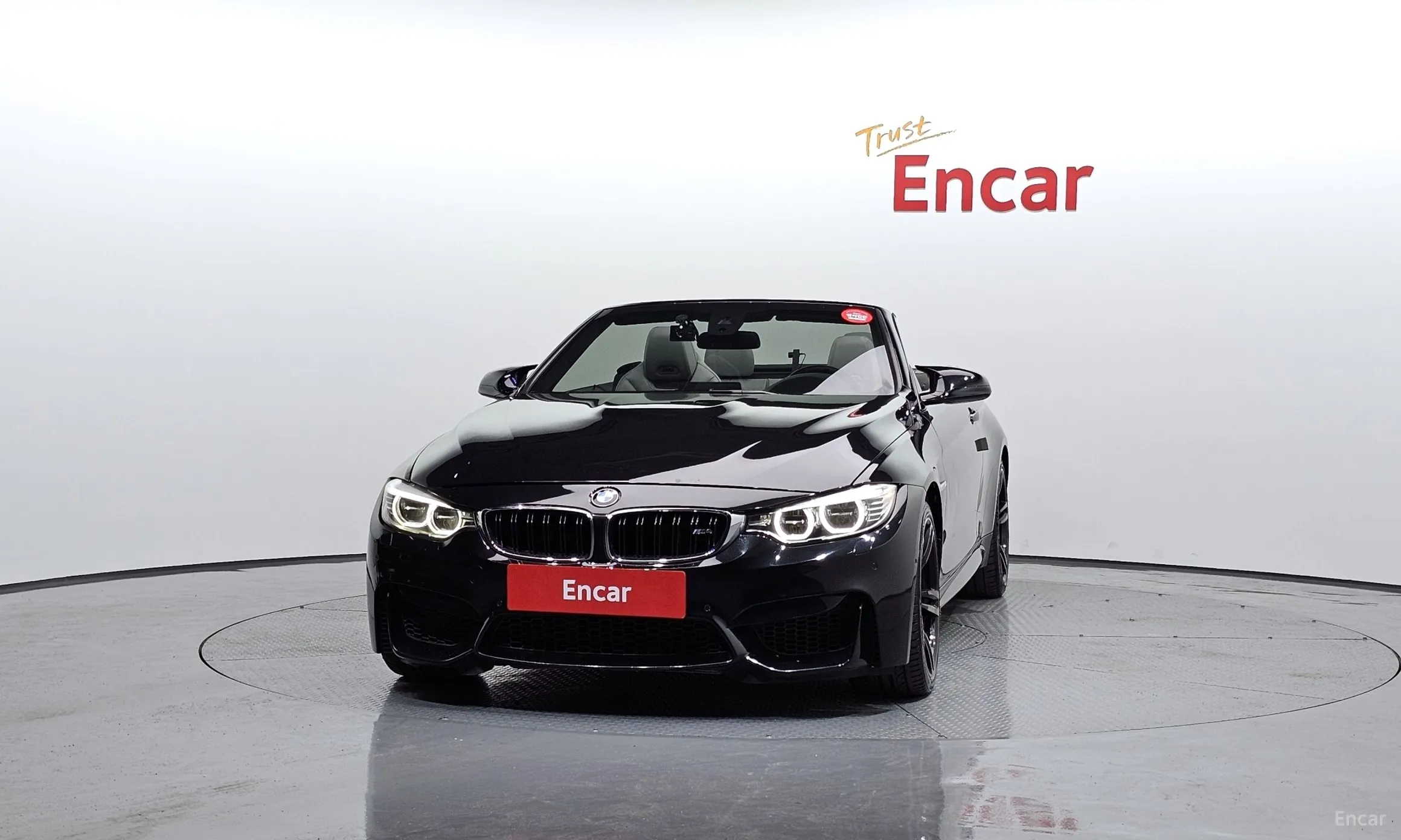 BMW M4 (F82)