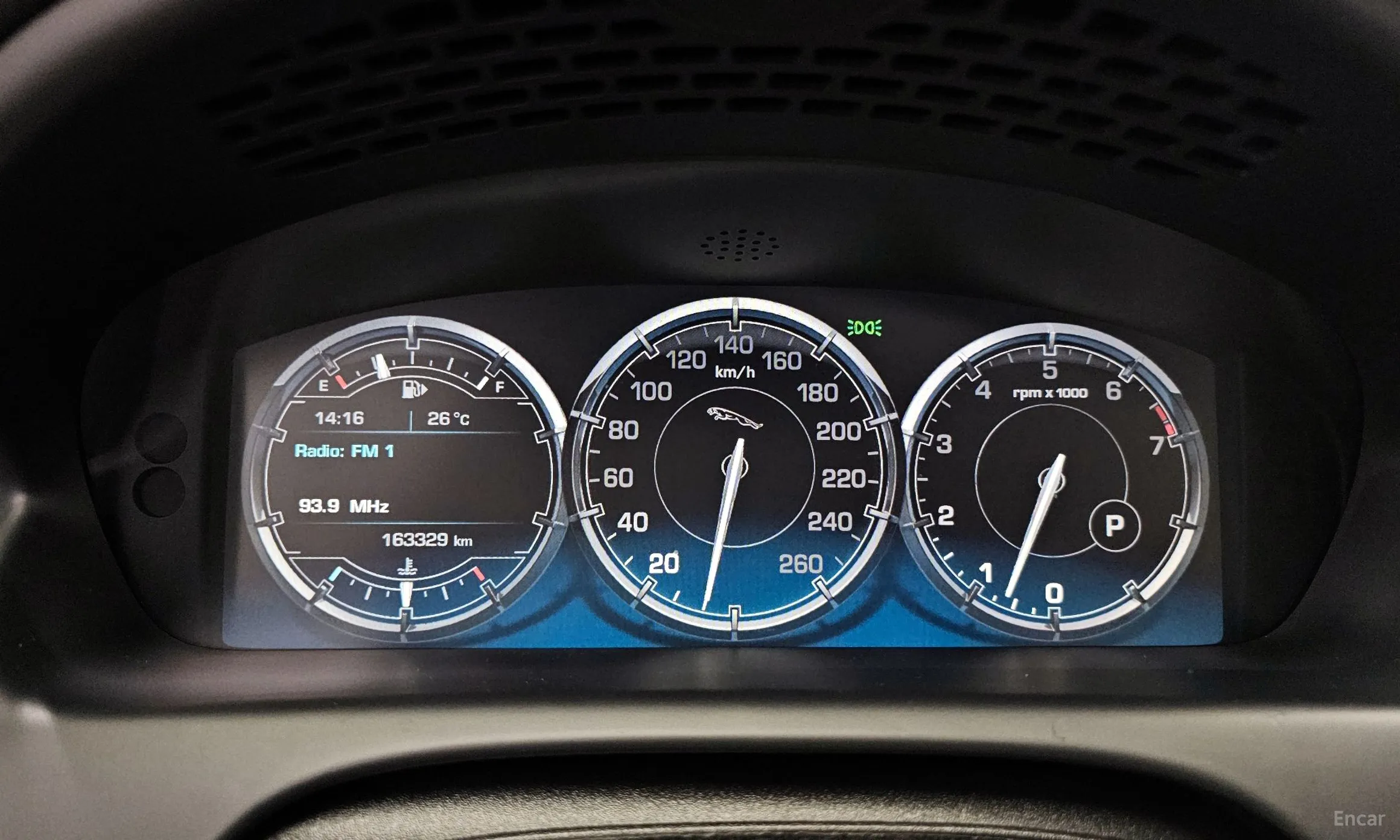 Jaguar All New XJ превью 8