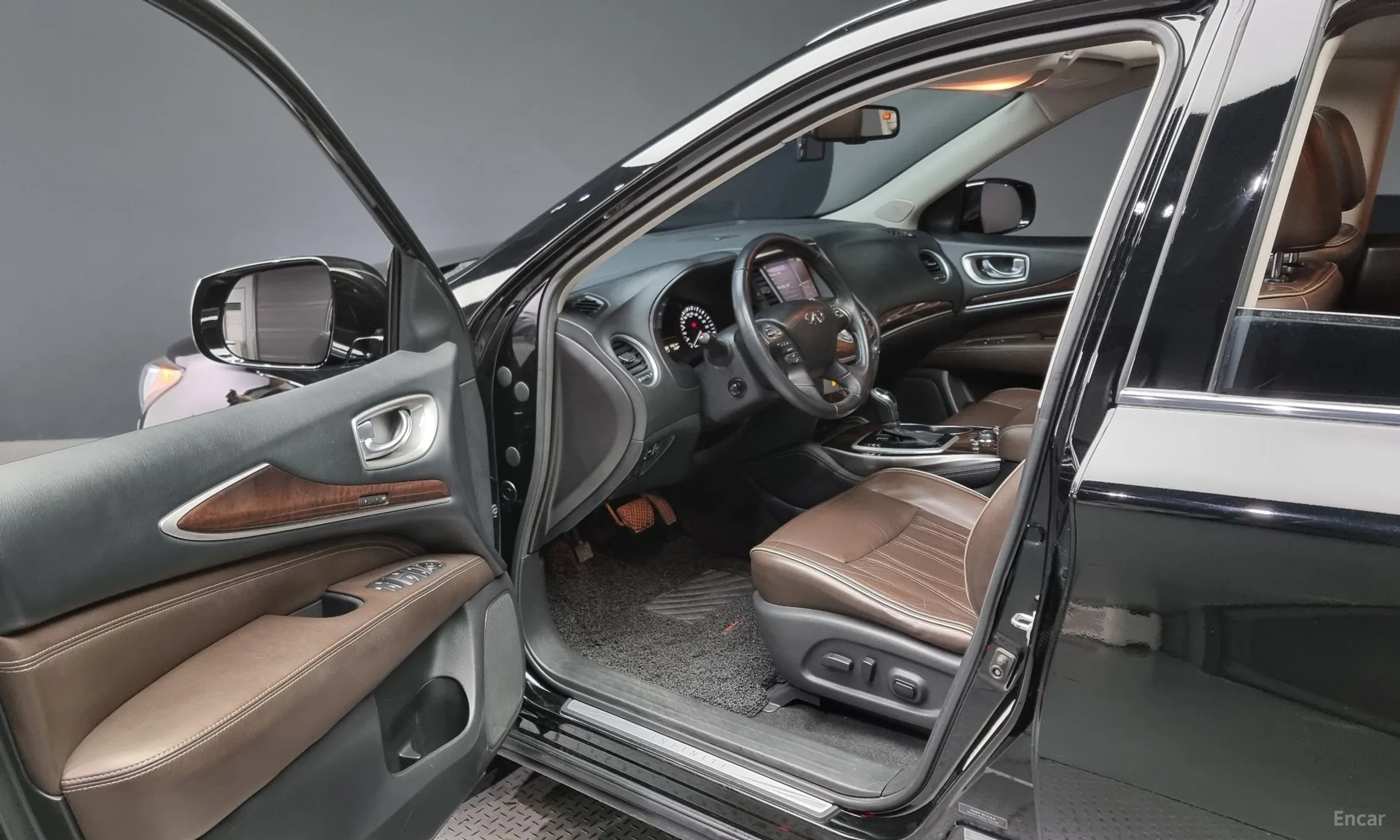 Infiniti QX60 превью 10