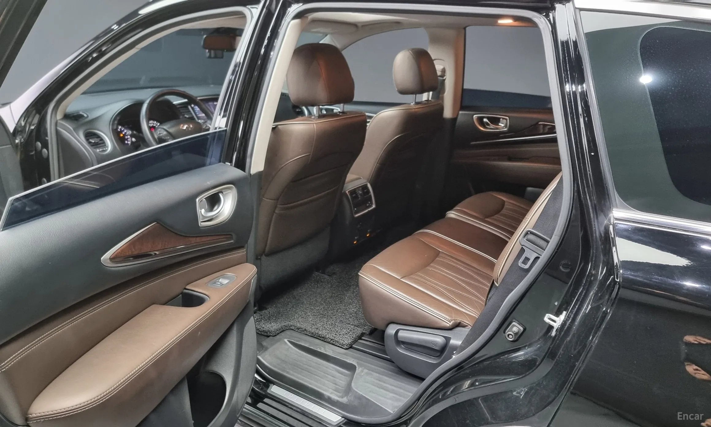 Infiniti QX60 превью 11