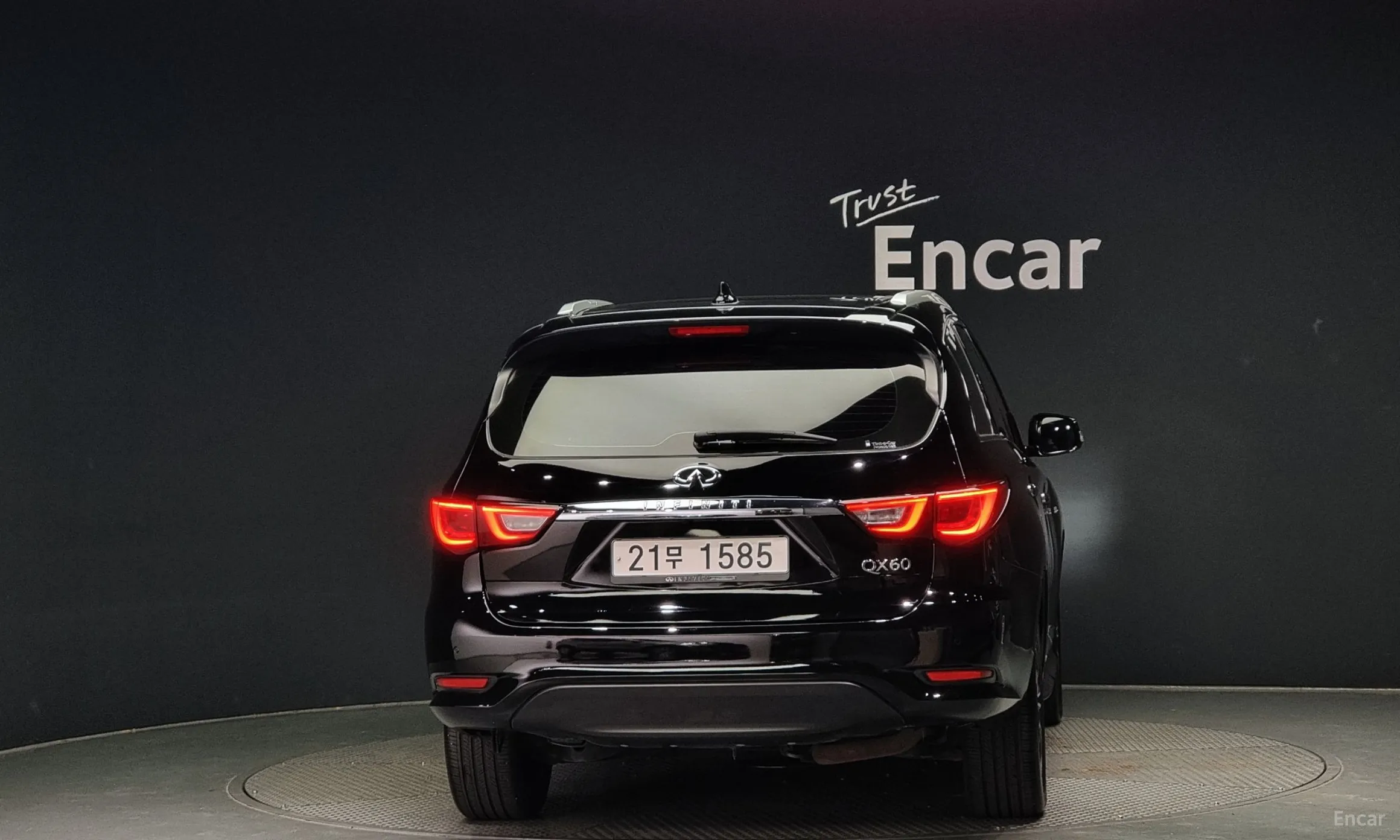 Infiniti QX60 превью 4