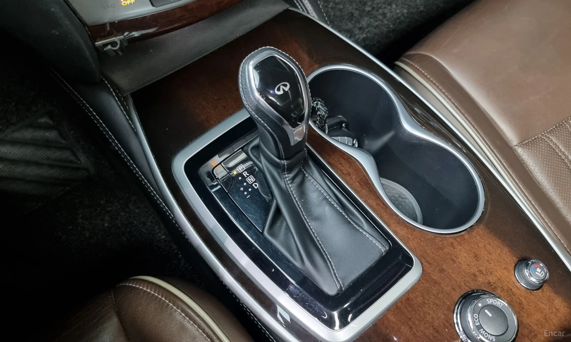 Infiniti QX60 превью 9