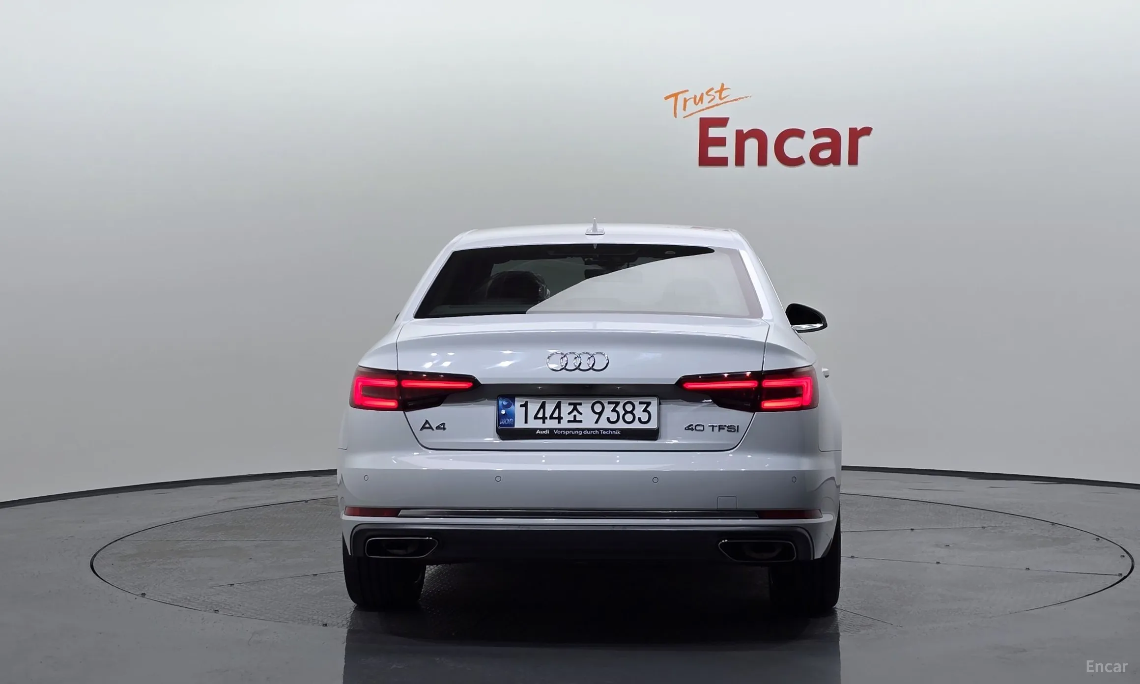 Audi A4 (B9) превью 3