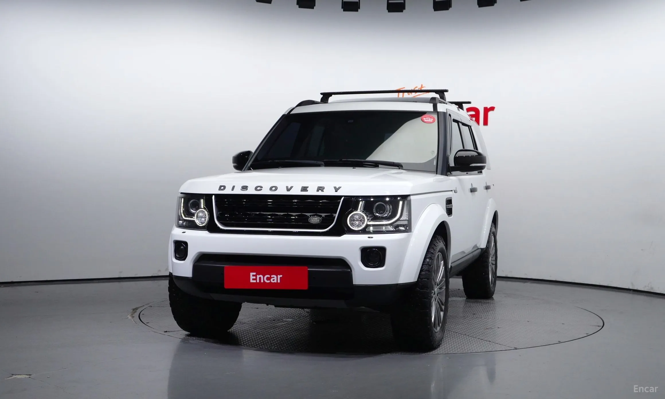 Land Rover Discovery 4 превью 2