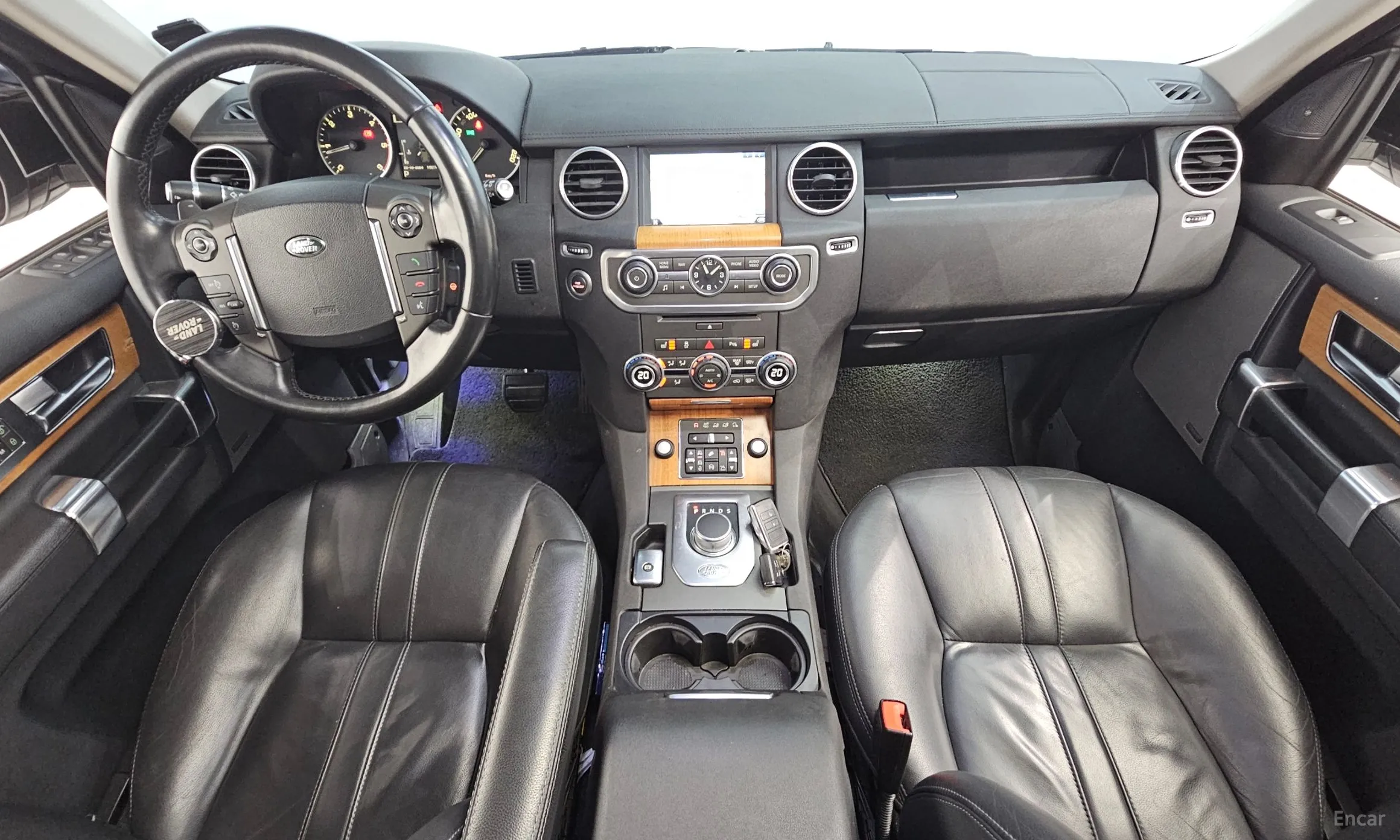 Land Rover Discovery 4 превью 4
