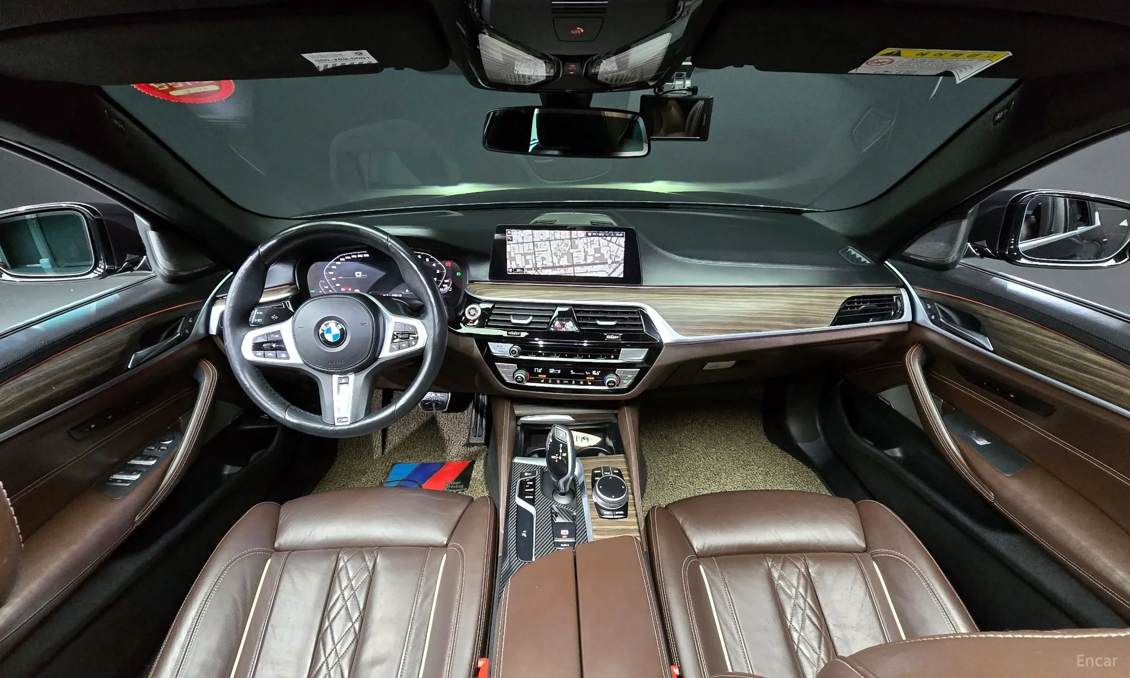 BMW 5 Series (G30) превью 4