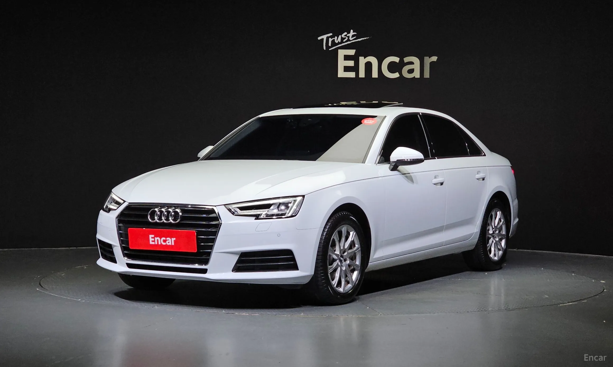 Audi A4 (B9)