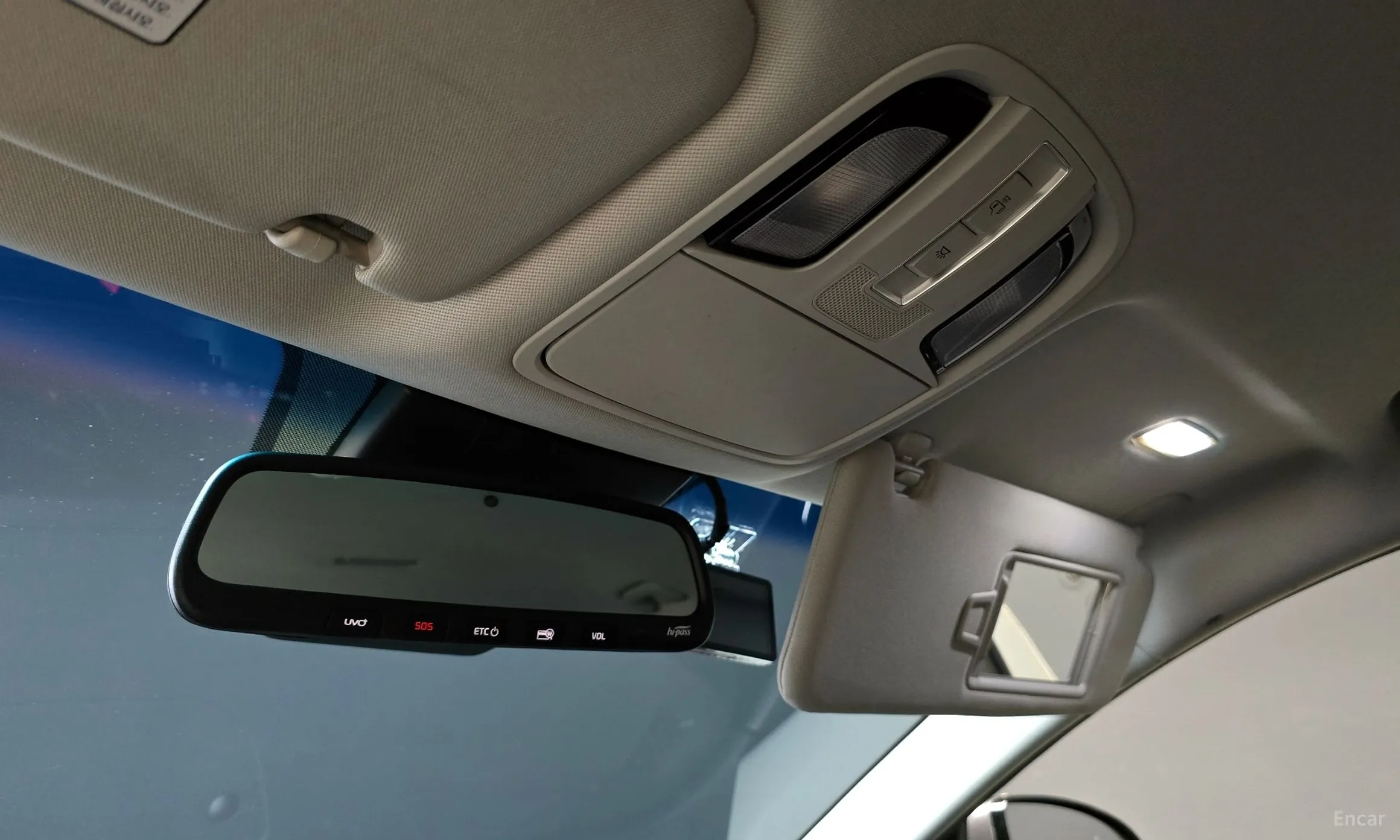 Kia K7 Premier превью 18