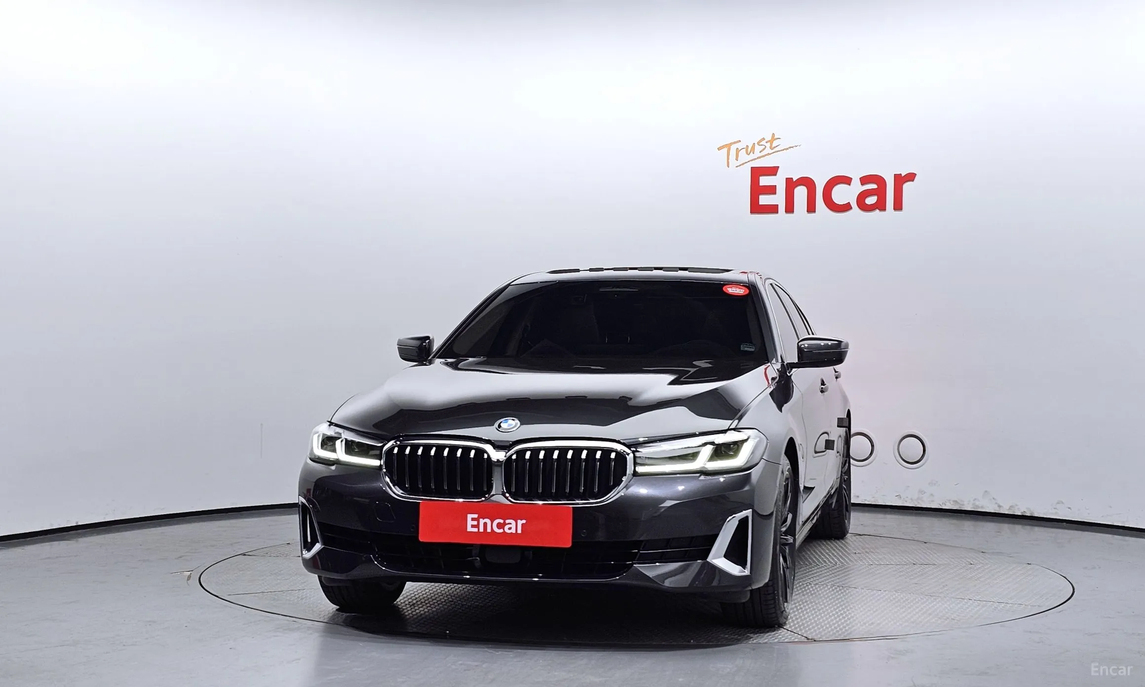 BMW 5 Series (G30)