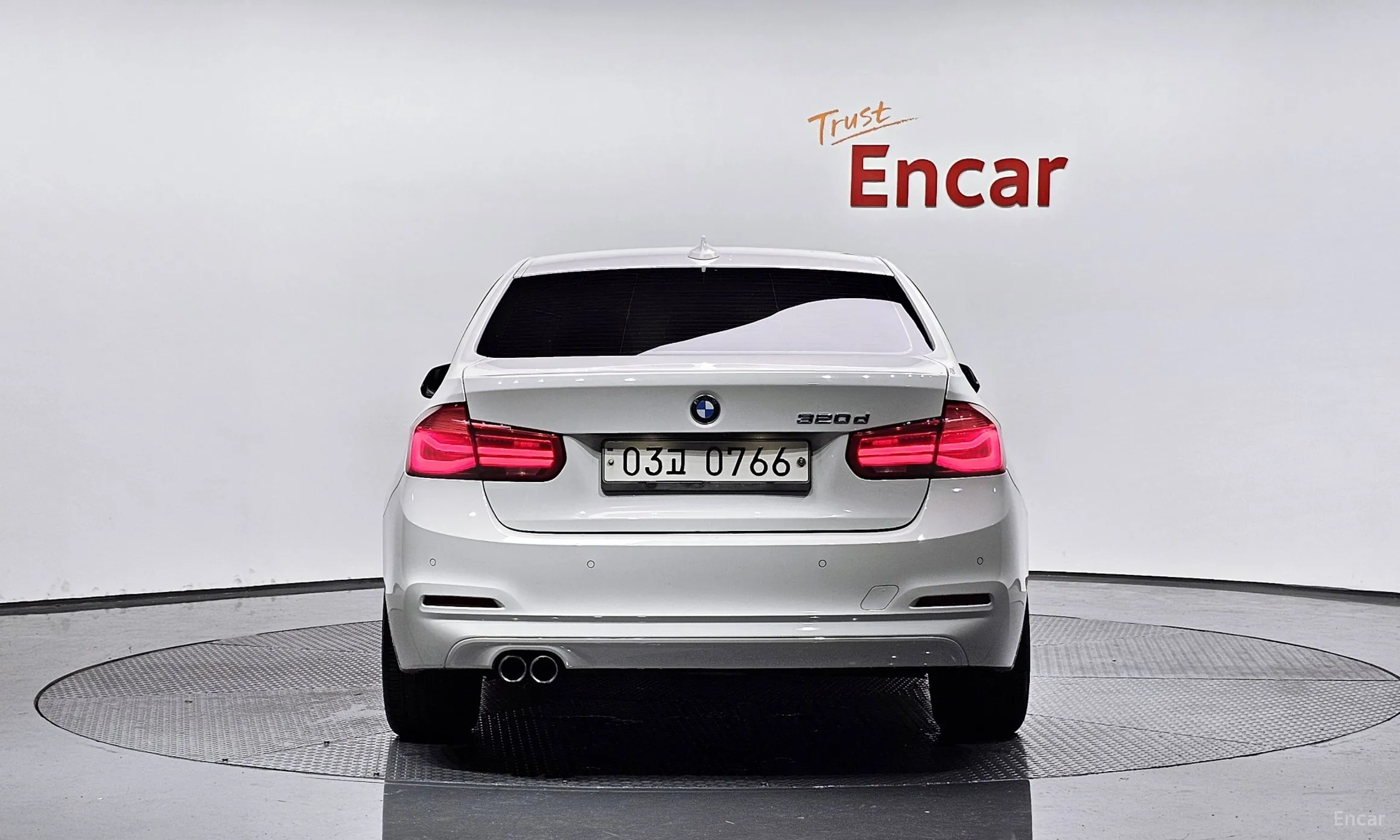 BMW 3 Series (F30) превью 3